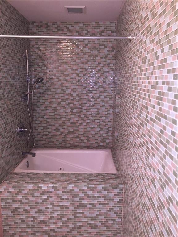 1124 B Reagan Ter # B, Austin, TX 78704