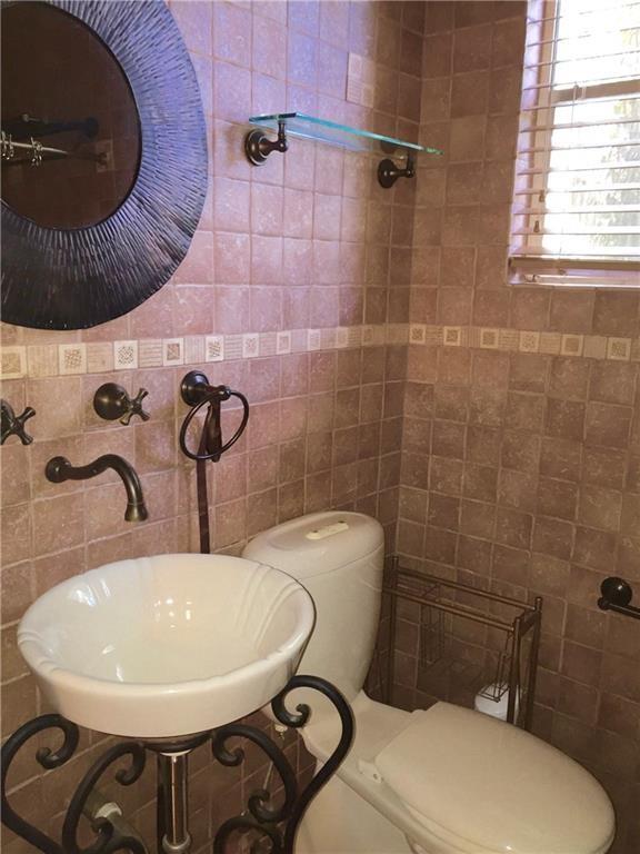 1124 B Reagan Ter # B, Austin, TX 78704