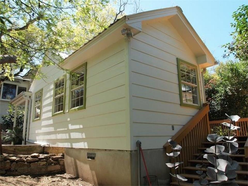 1124 B Reagan Ter # B, Austin, TX 78704