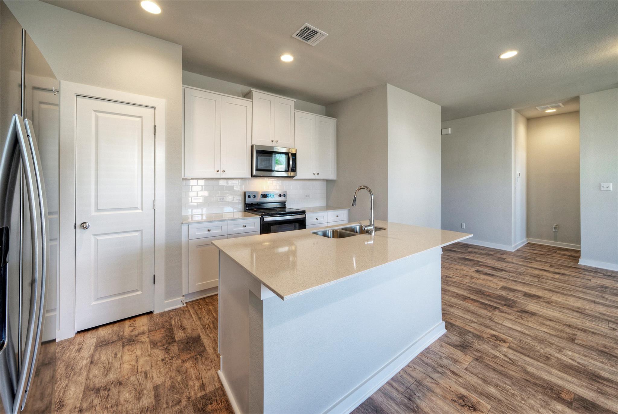 2312 CASTILLO Dr, Round Rock, TX 78664