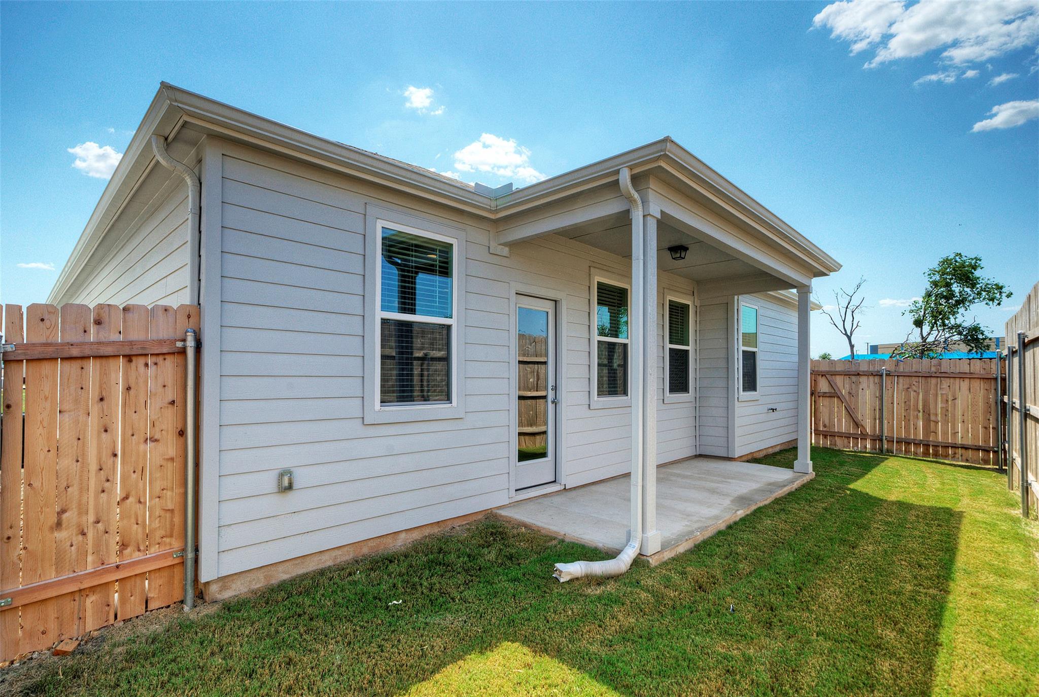 2312 CASTILLO Dr, Round Rock, TX 78664