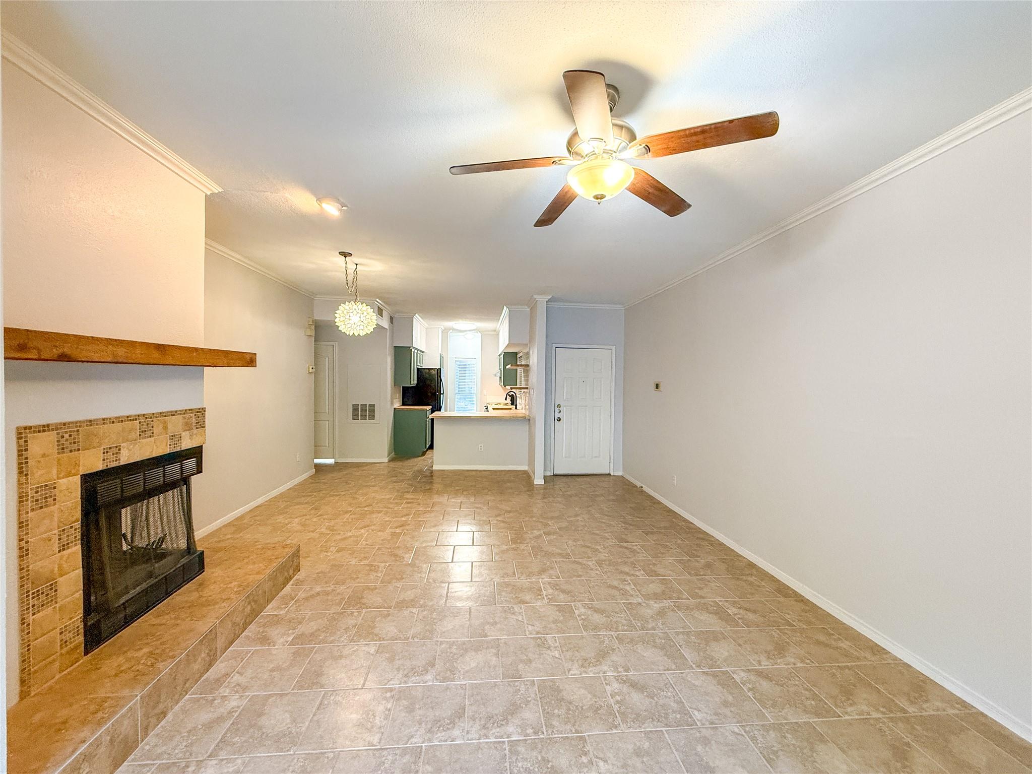 2450 Wickersham Ln # 103, Austin, TX 78741