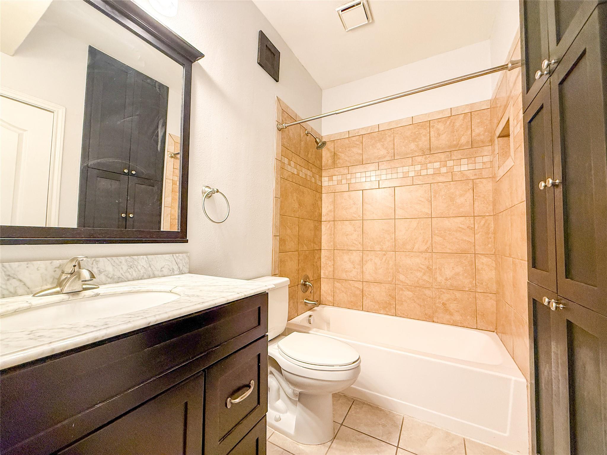 2450 Wickersham Ln # 103, Austin, TX 78741