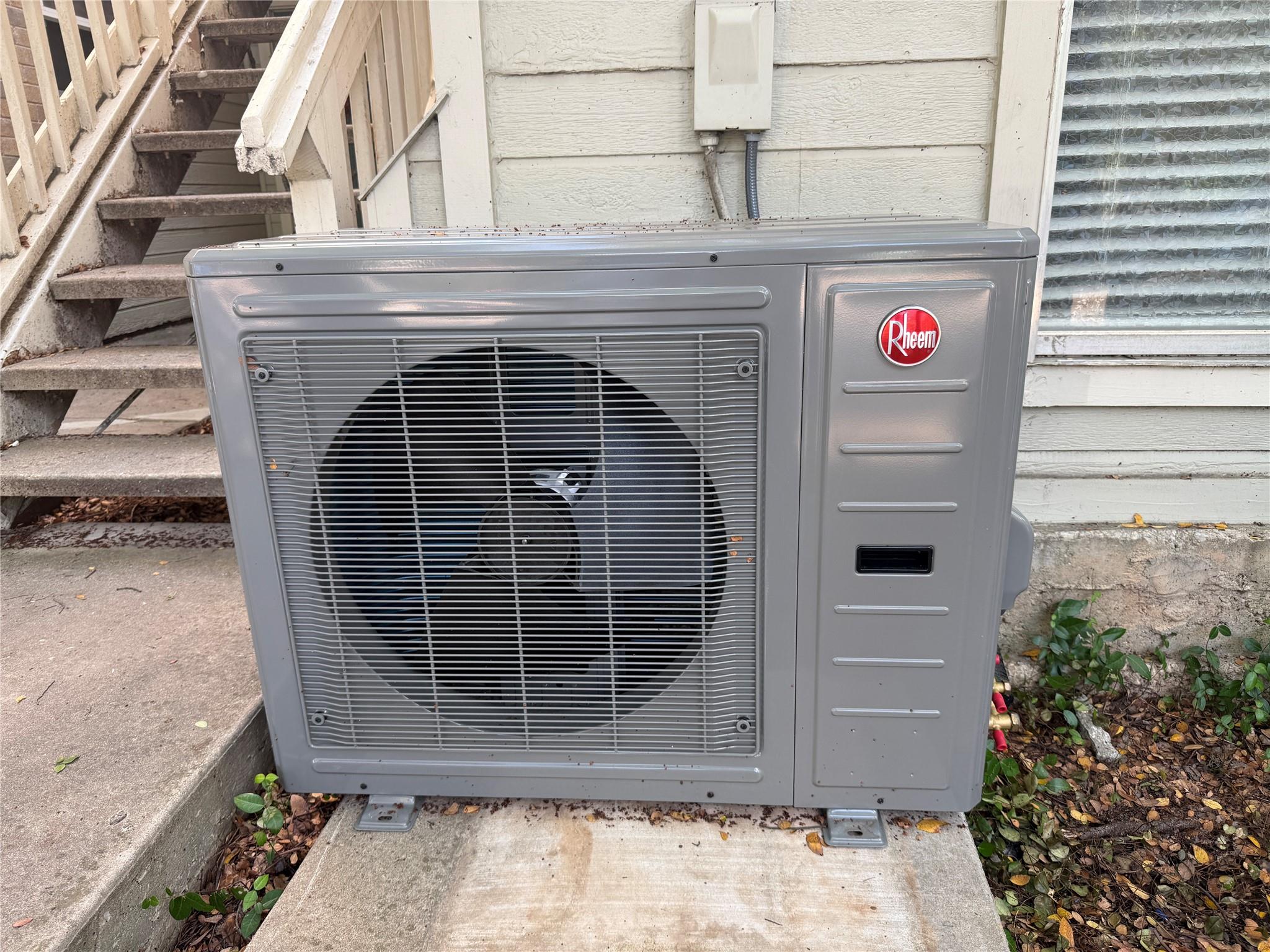 2450 Wickersham Ln # 103, Austin, TX 78741