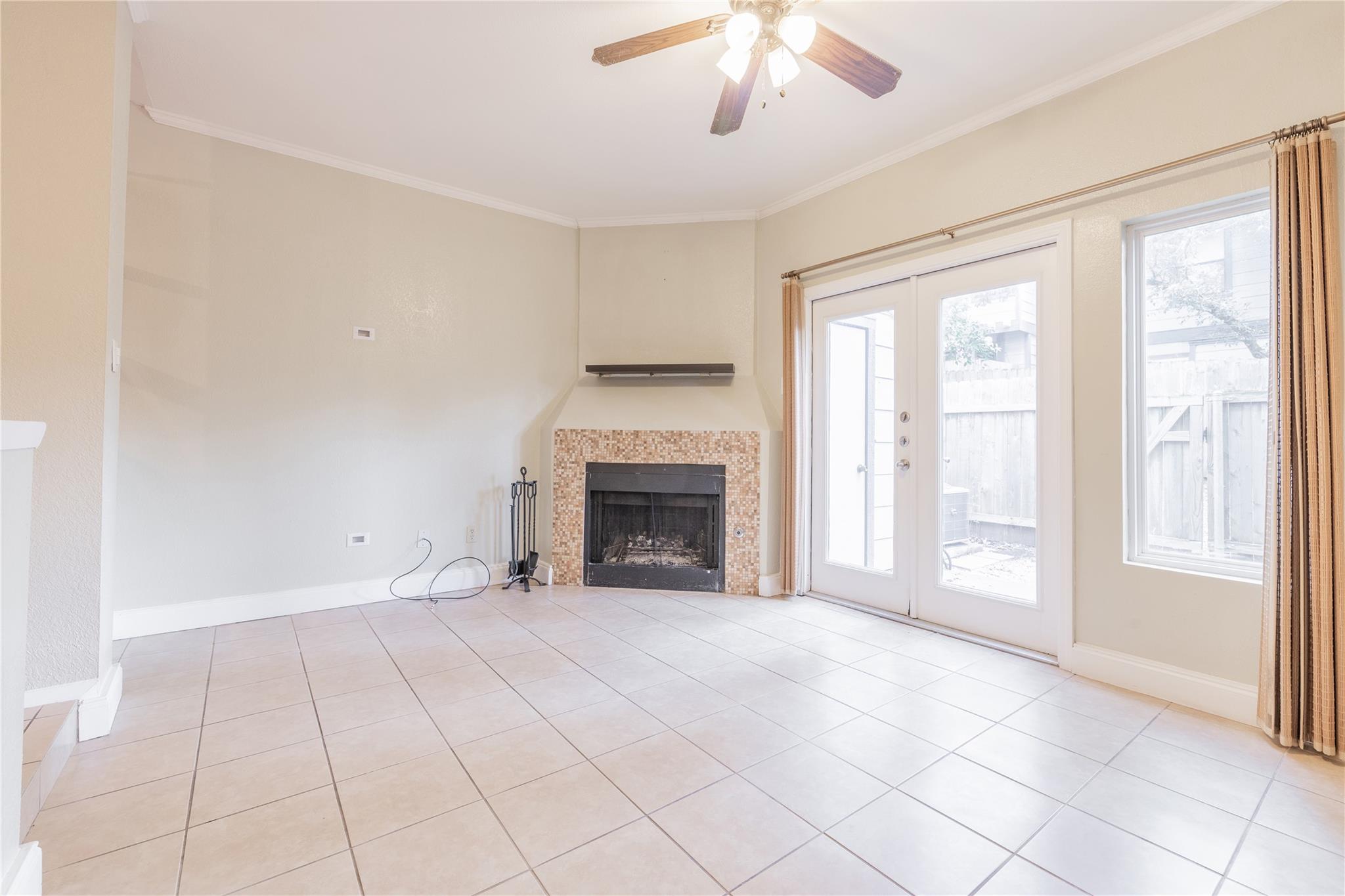 1411 Gracy Farms Ln # 121, Austin, TX 78758