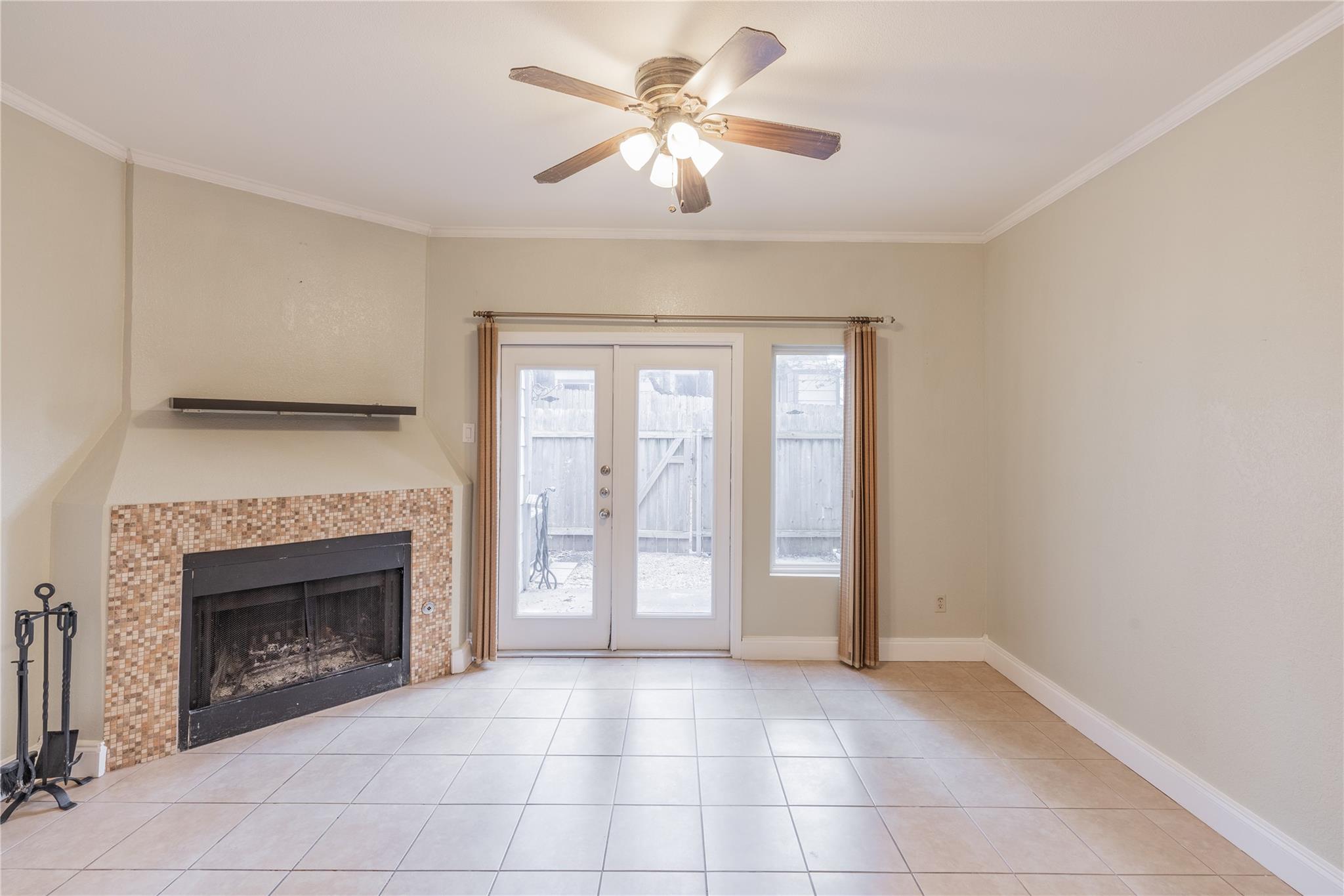 1411 Gracy Farms Ln # 121, Austin, TX 78758