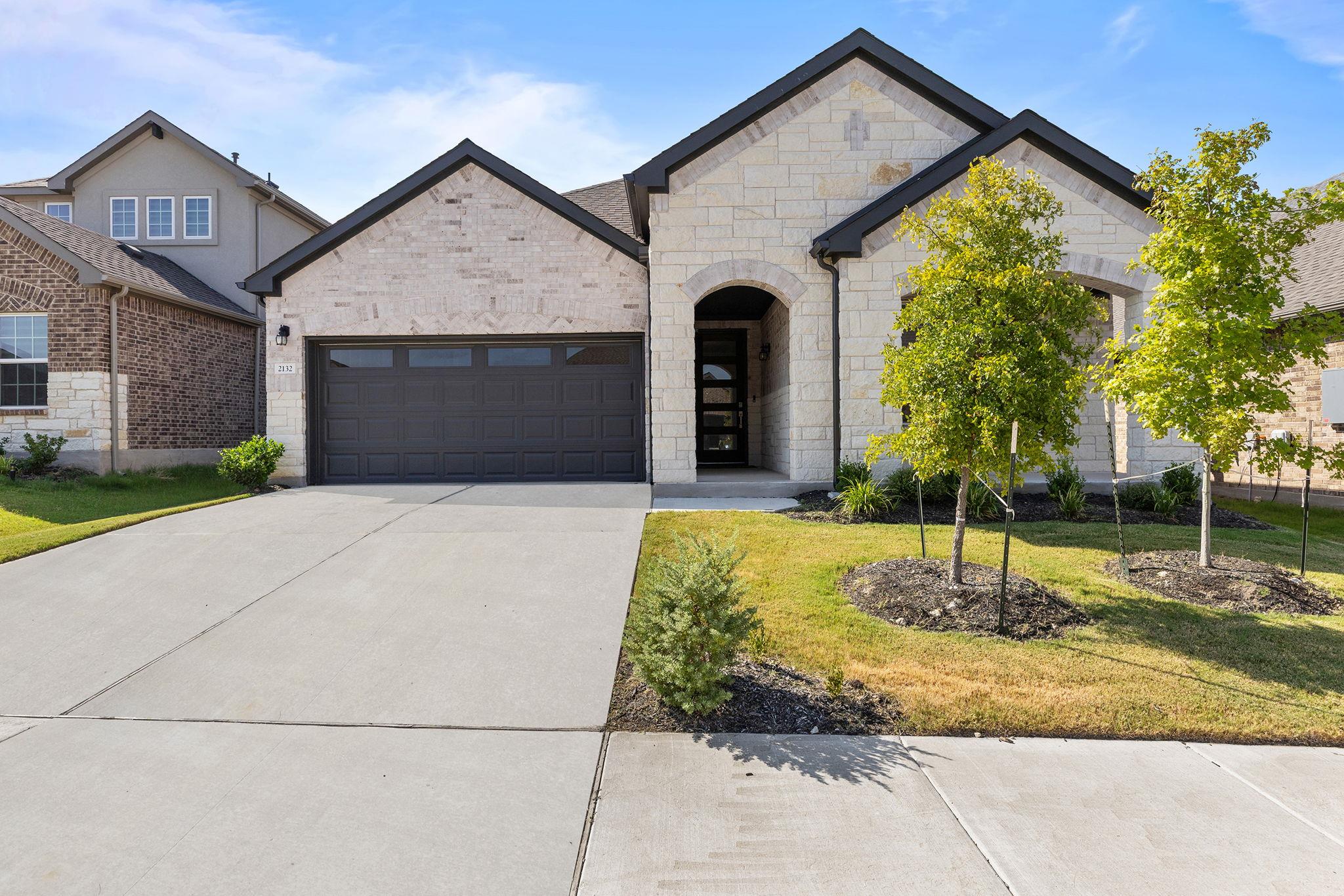2132 Magnolia Hill Dr, Leander, TX 78641