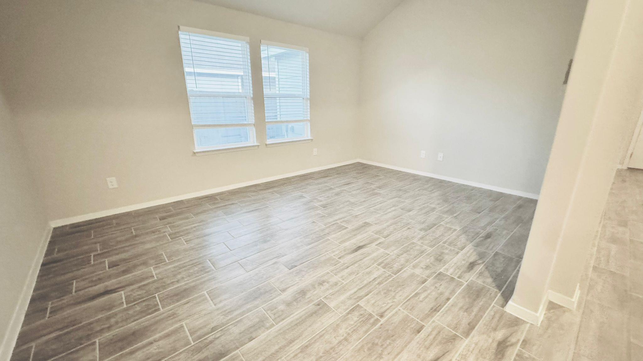 212 Rollingwood Dr, San Marcos, TX 78666