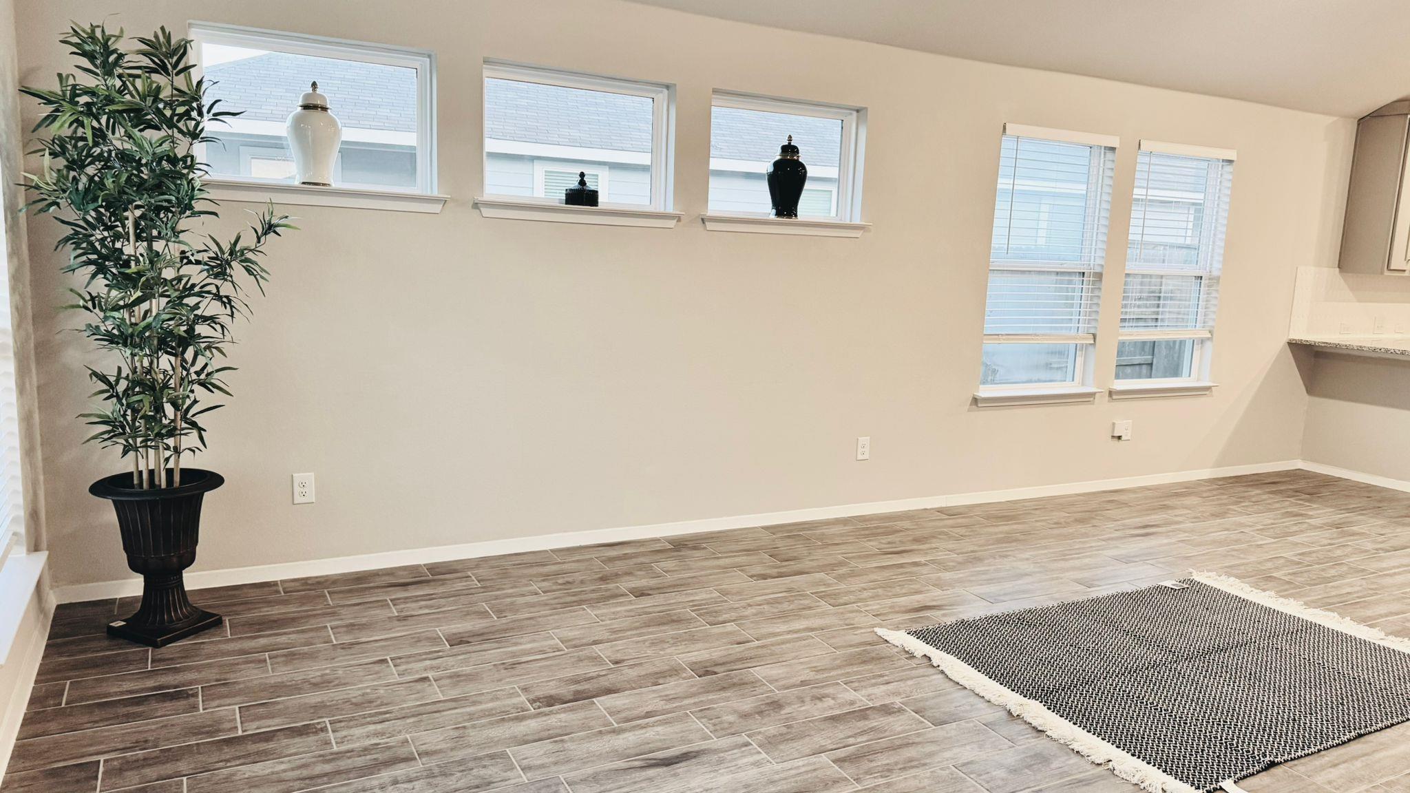 212 Rollingwood Dr, San Marcos, TX 78666