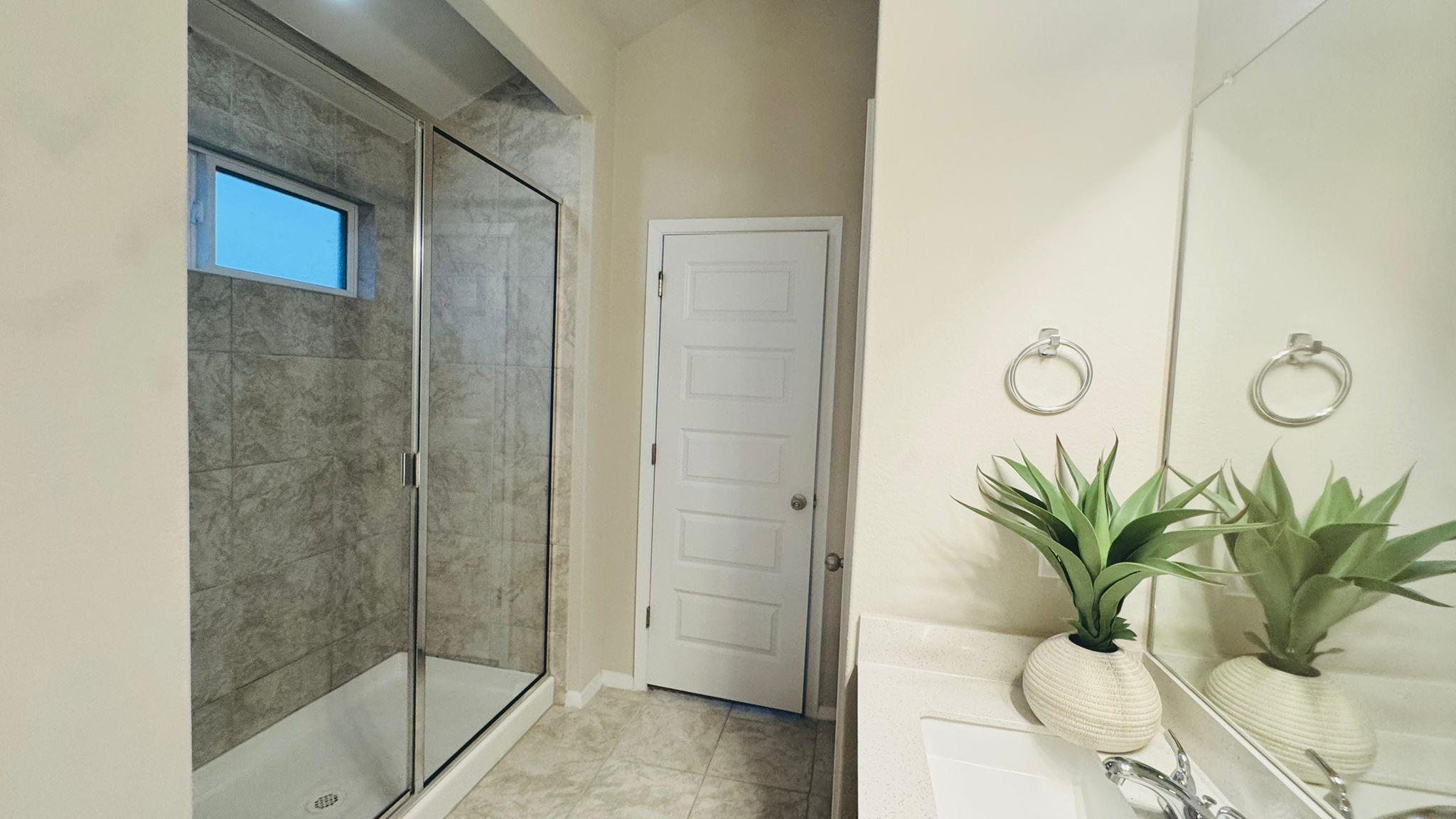 212 Rollingwood Dr, San Marcos, TX 78666