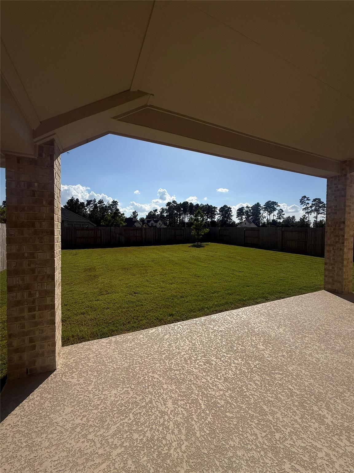 15814 Wild Rose Bend Dr, Conroe, TX 77302