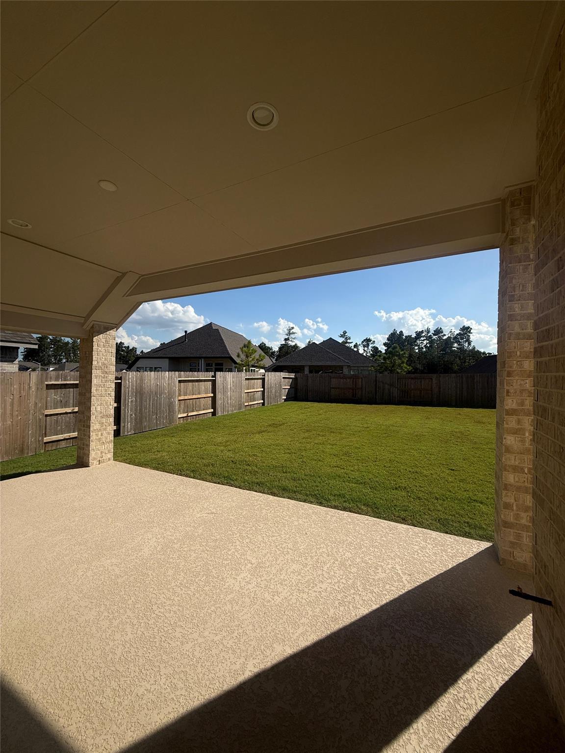 15814 Wild Rose Bend Dr, Conroe, TX 77302