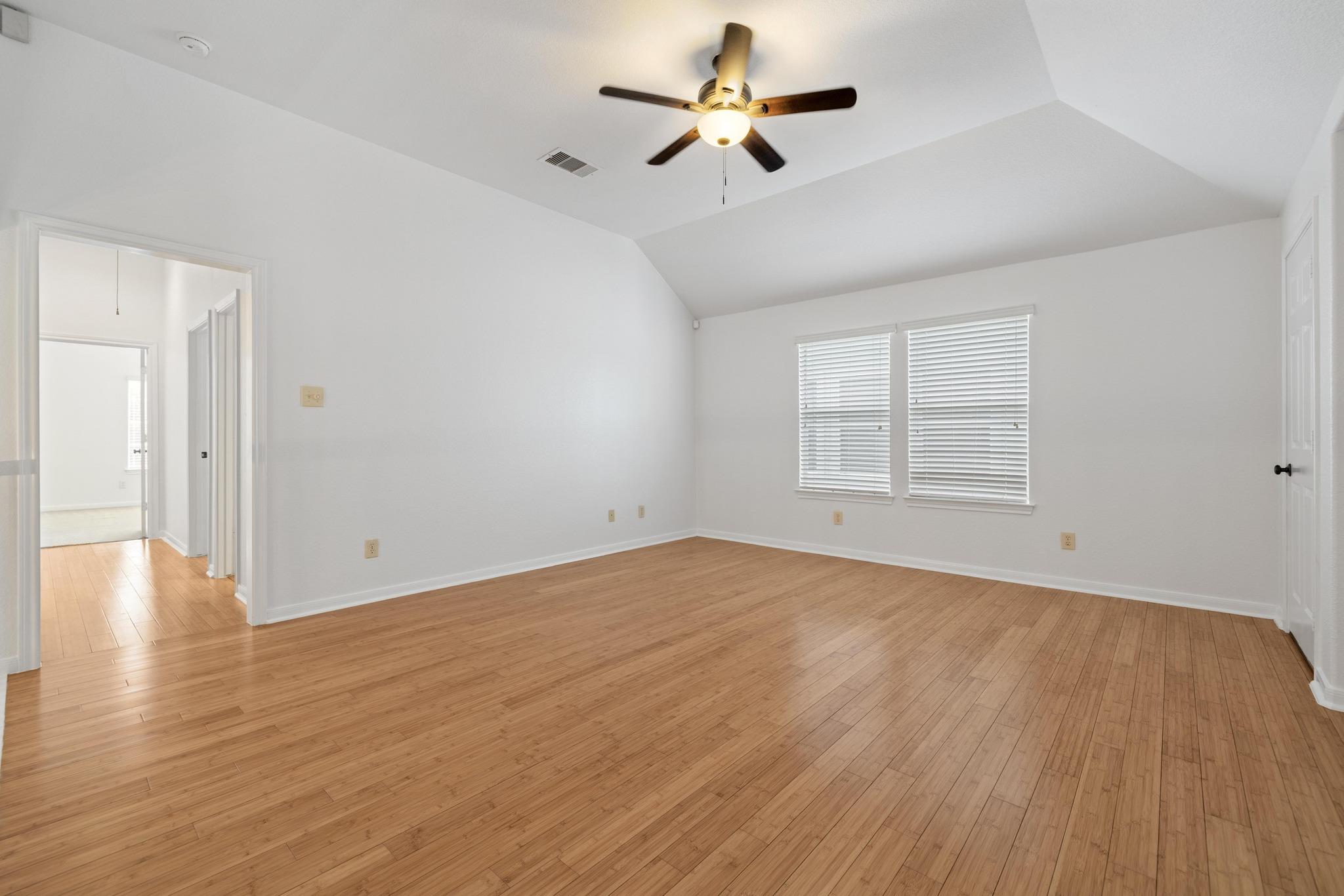 20936 Prestwick Dr # 1, Hutto, TX 78634