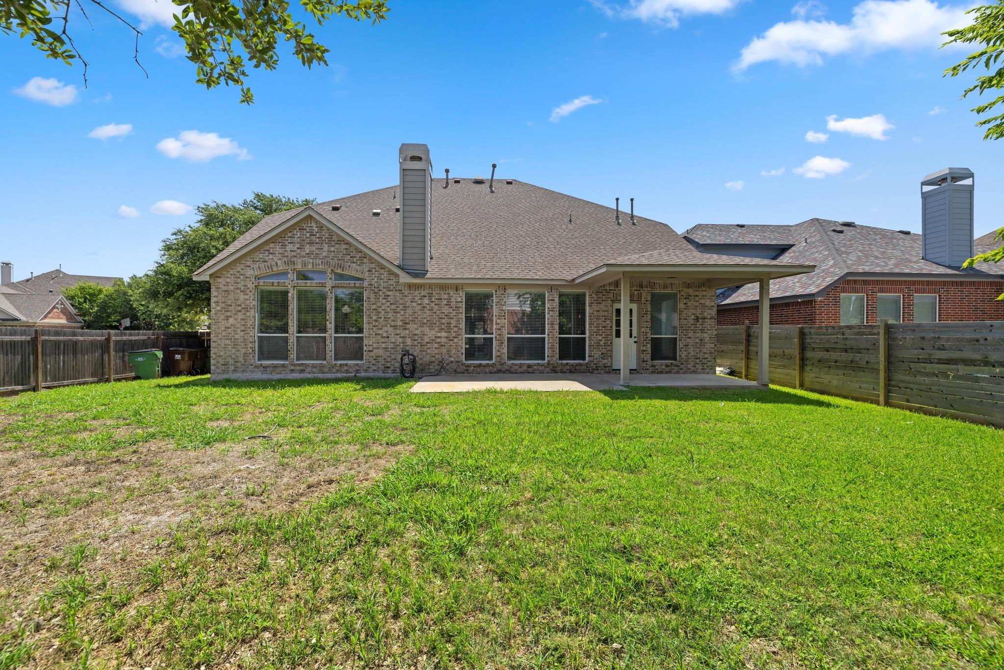 20936 Prestwick Dr # 1, Hutto, TX 78634