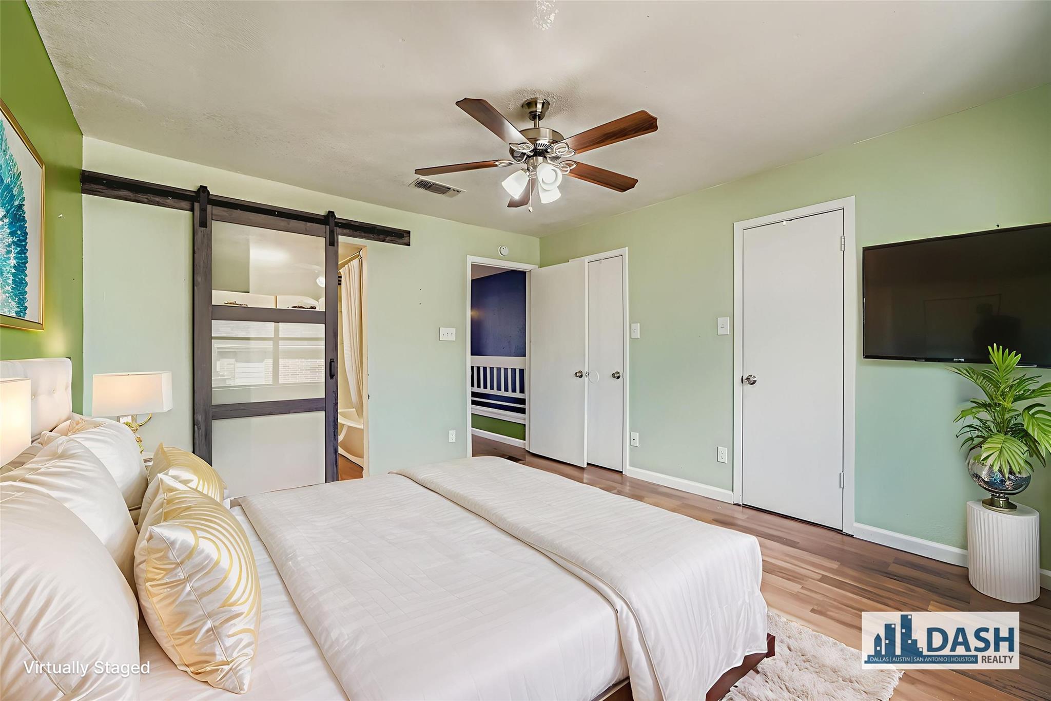 2018 W Rundberg Ln # 2B, Austin, TX 78758