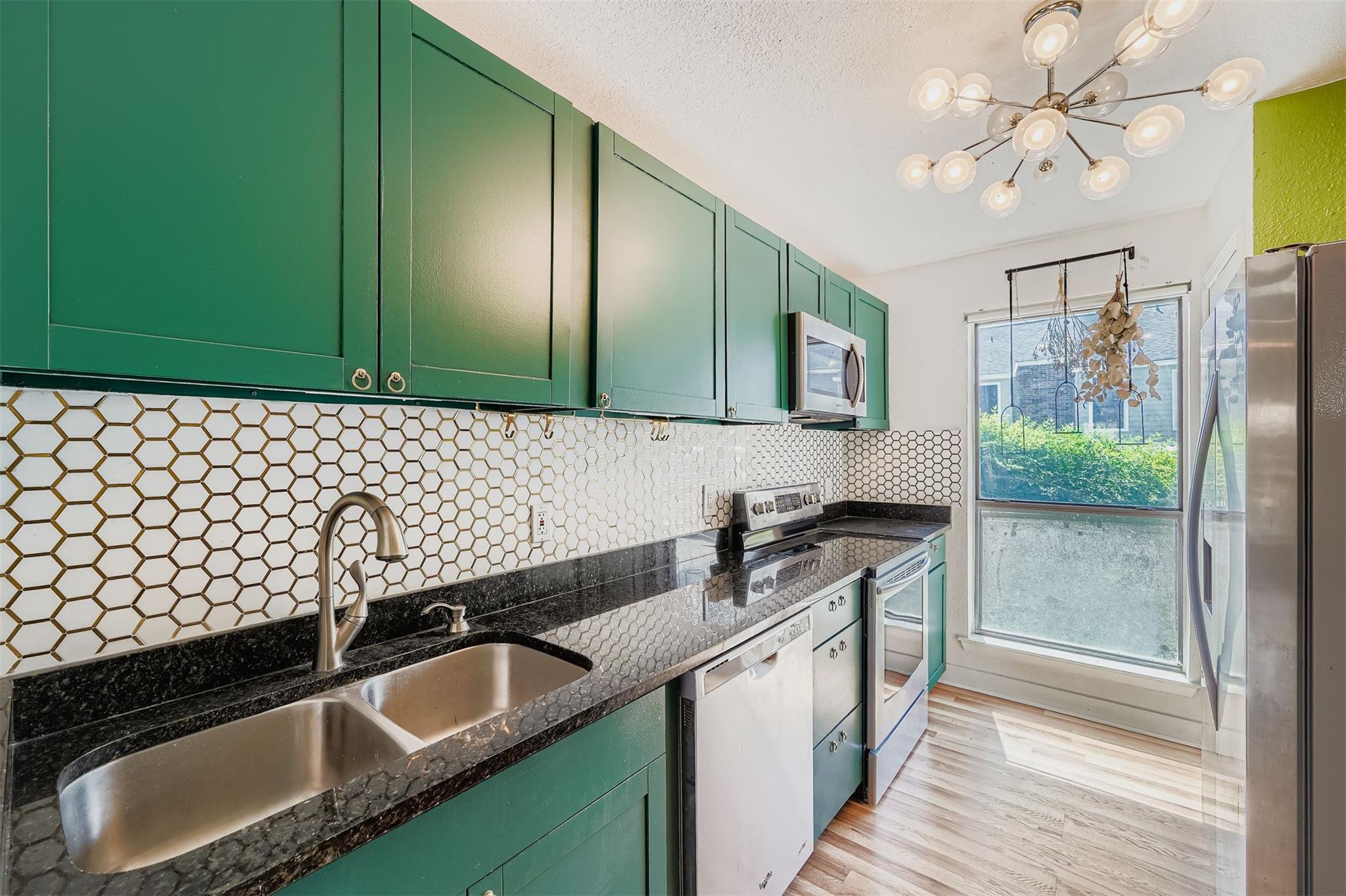 2018 W Rundberg Ln # 2B, Austin, TX 78758