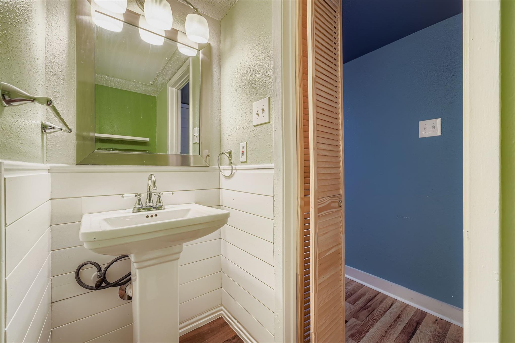 2018 W Rundberg Ln # 2B, Austin, TX 78758