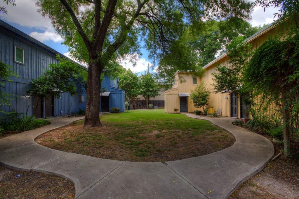 610 Franklin Blvd # B, Austin, TX 78751