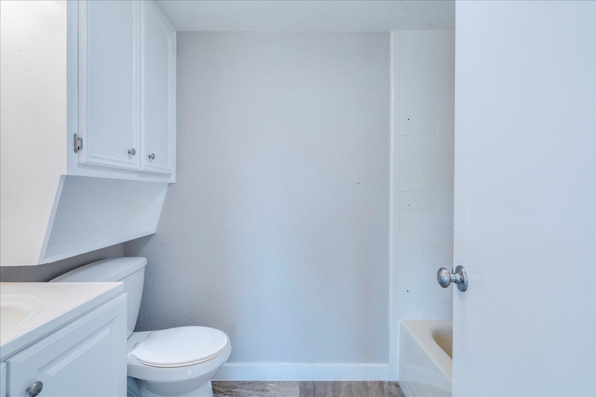 3 Cypress Fairway Vlg, Wimberley, TX 78676