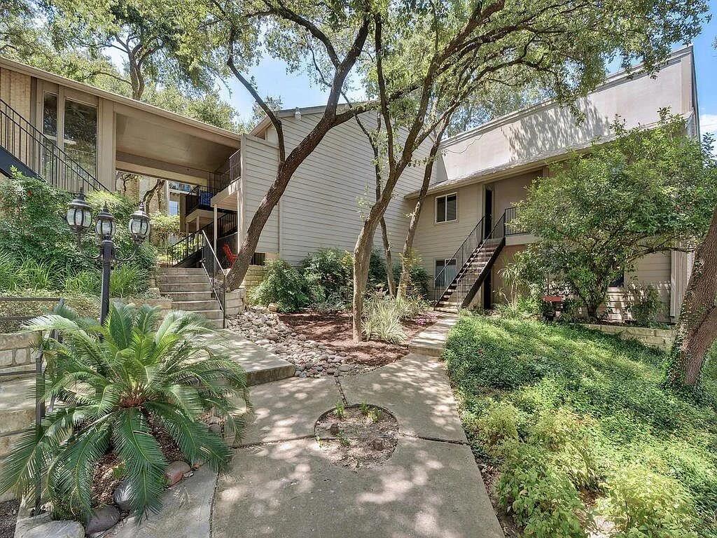 3018 SOUTH FIRST St # 218, Austin, TX 78704