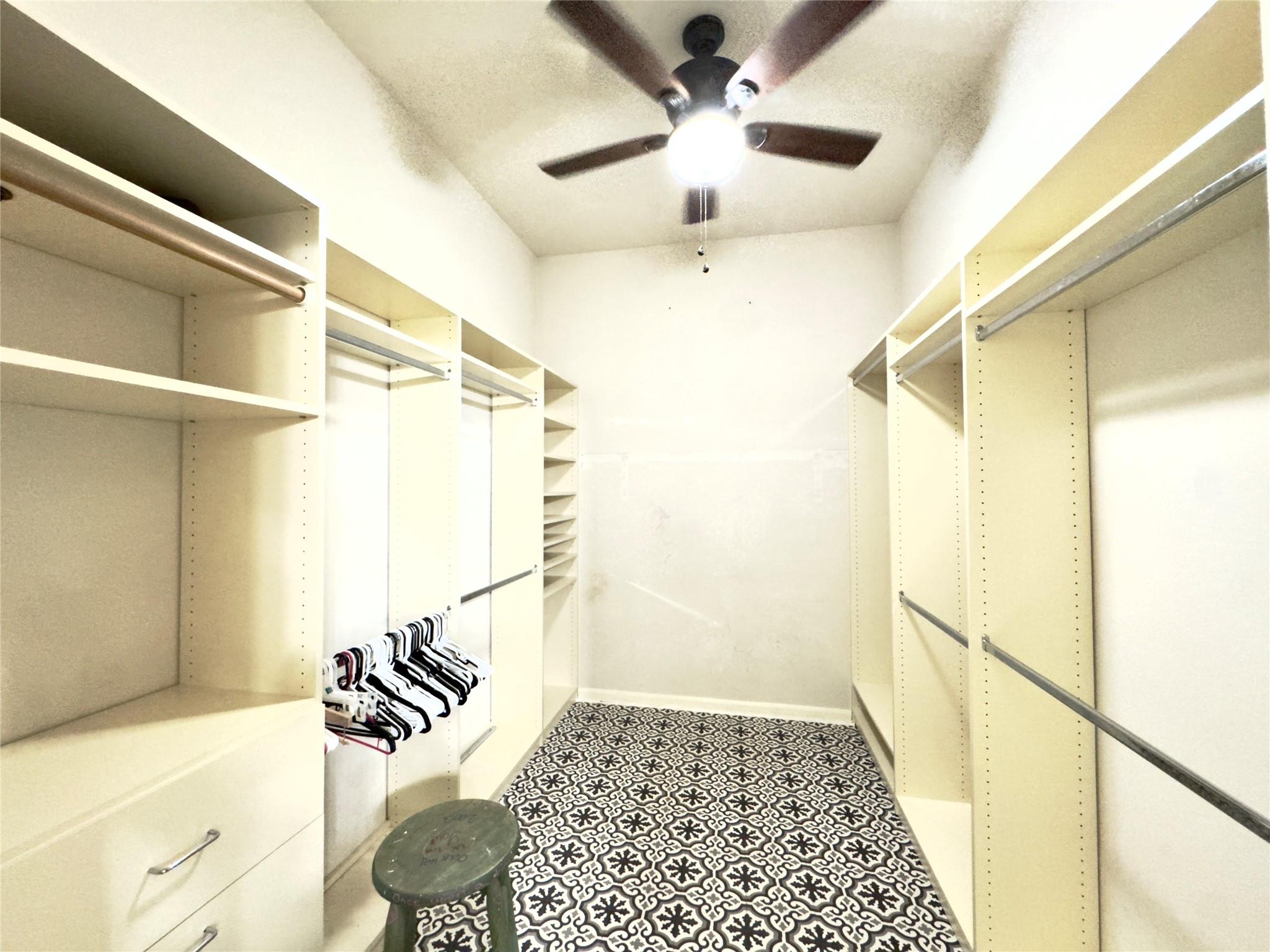 401 Witte Rd, Kyle, TX 78640