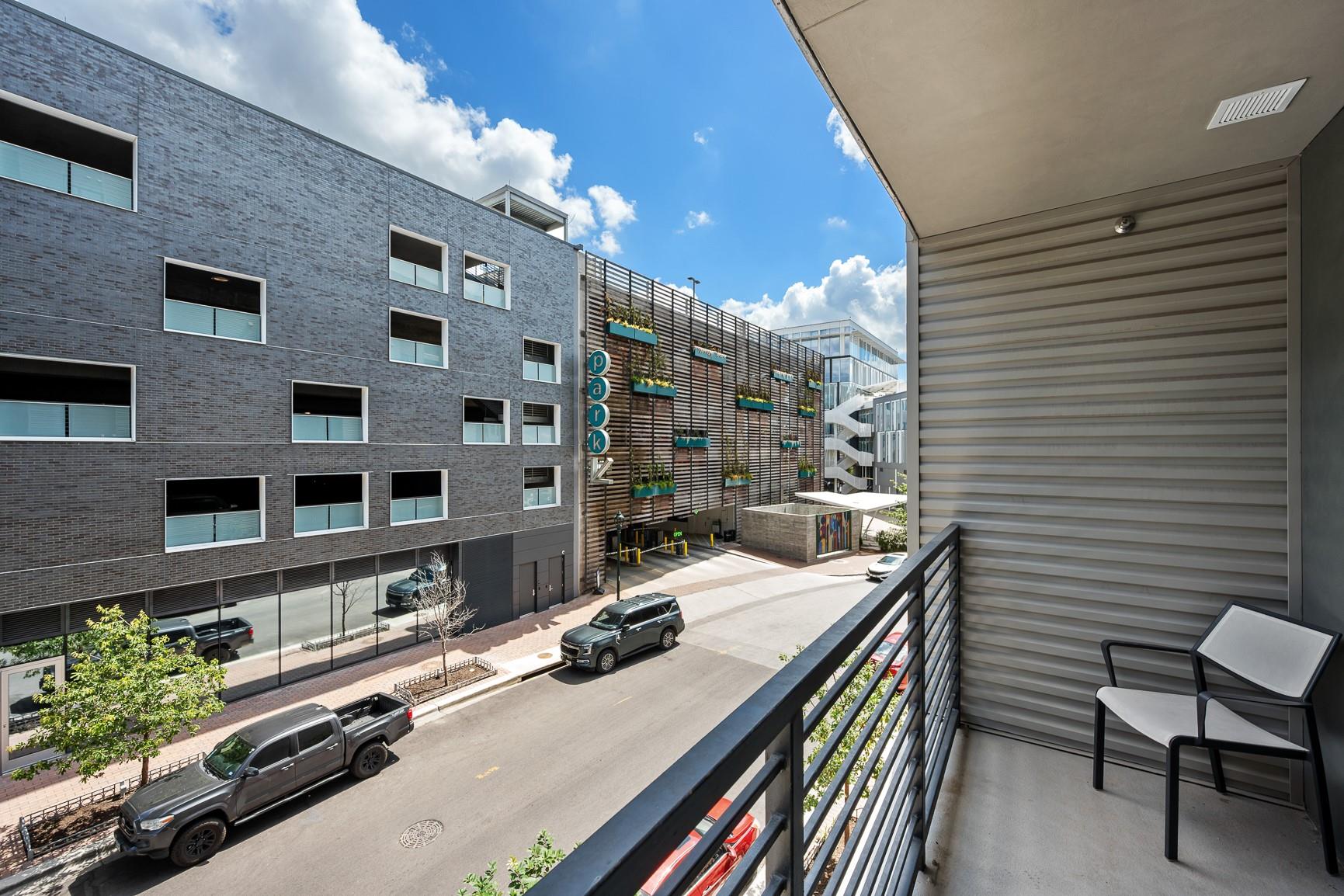 1701 Simond Ave # 201, Austin, TX 78723