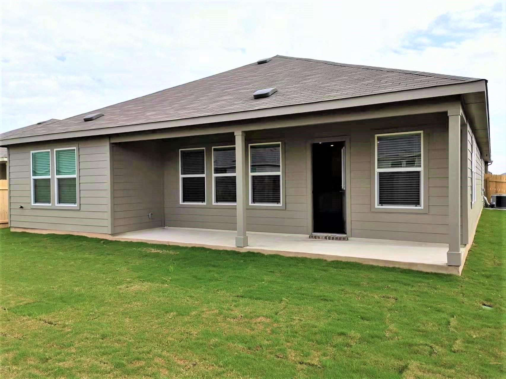 105 Bear Oak St, Hutto, TX 78634