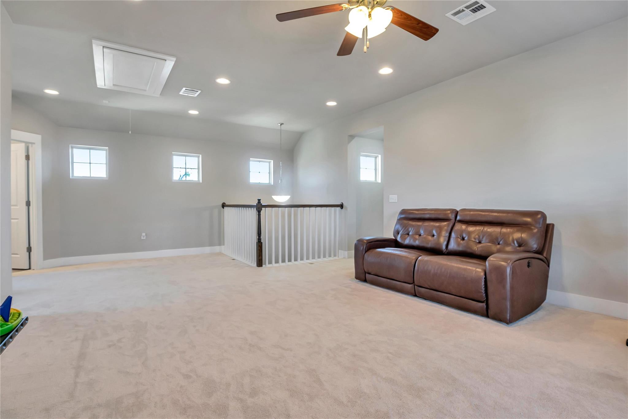 9302 McKnight Loop # 43, Austin, TX 78717