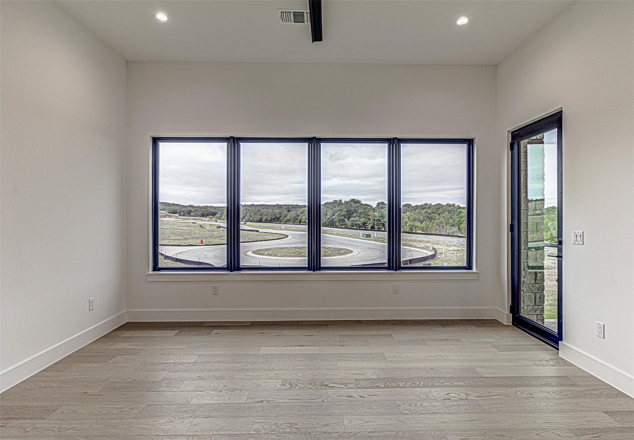 101 Manciano Dr, Horseshoe Bay, TX 78657