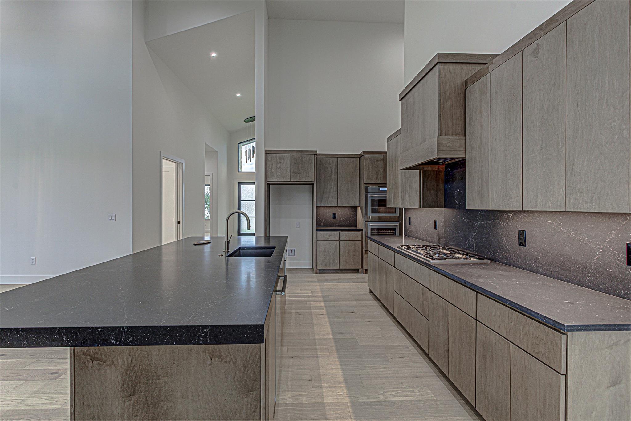 101 Manciano Dr, Horseshoe Bay, TX 78657