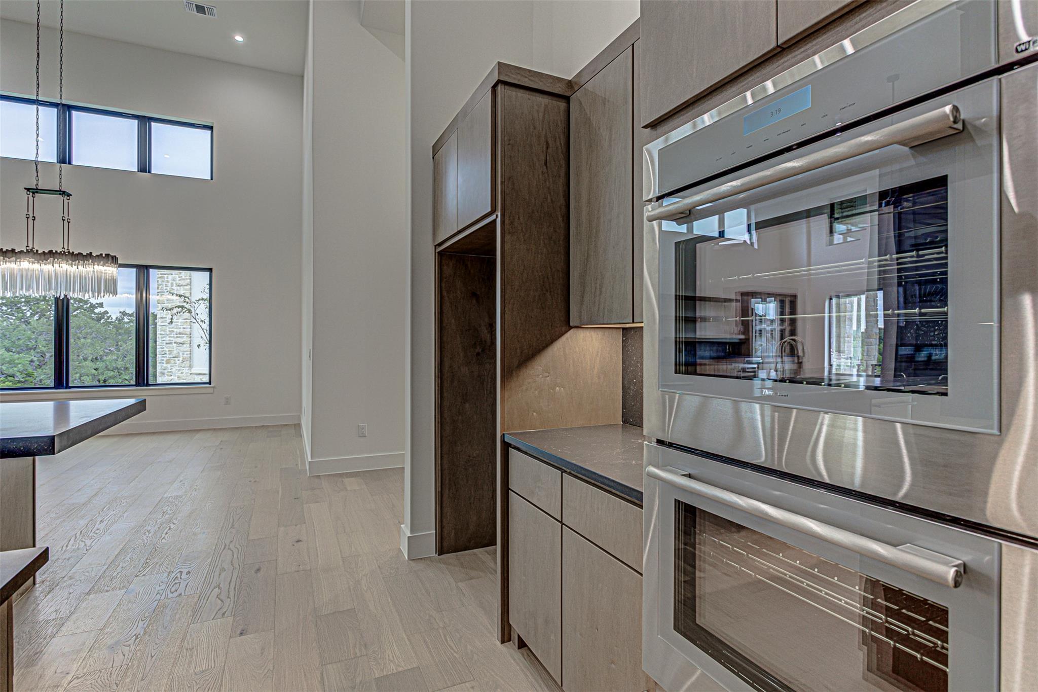 101 Manciano Dr, Horseshoe Bay, TX 78657