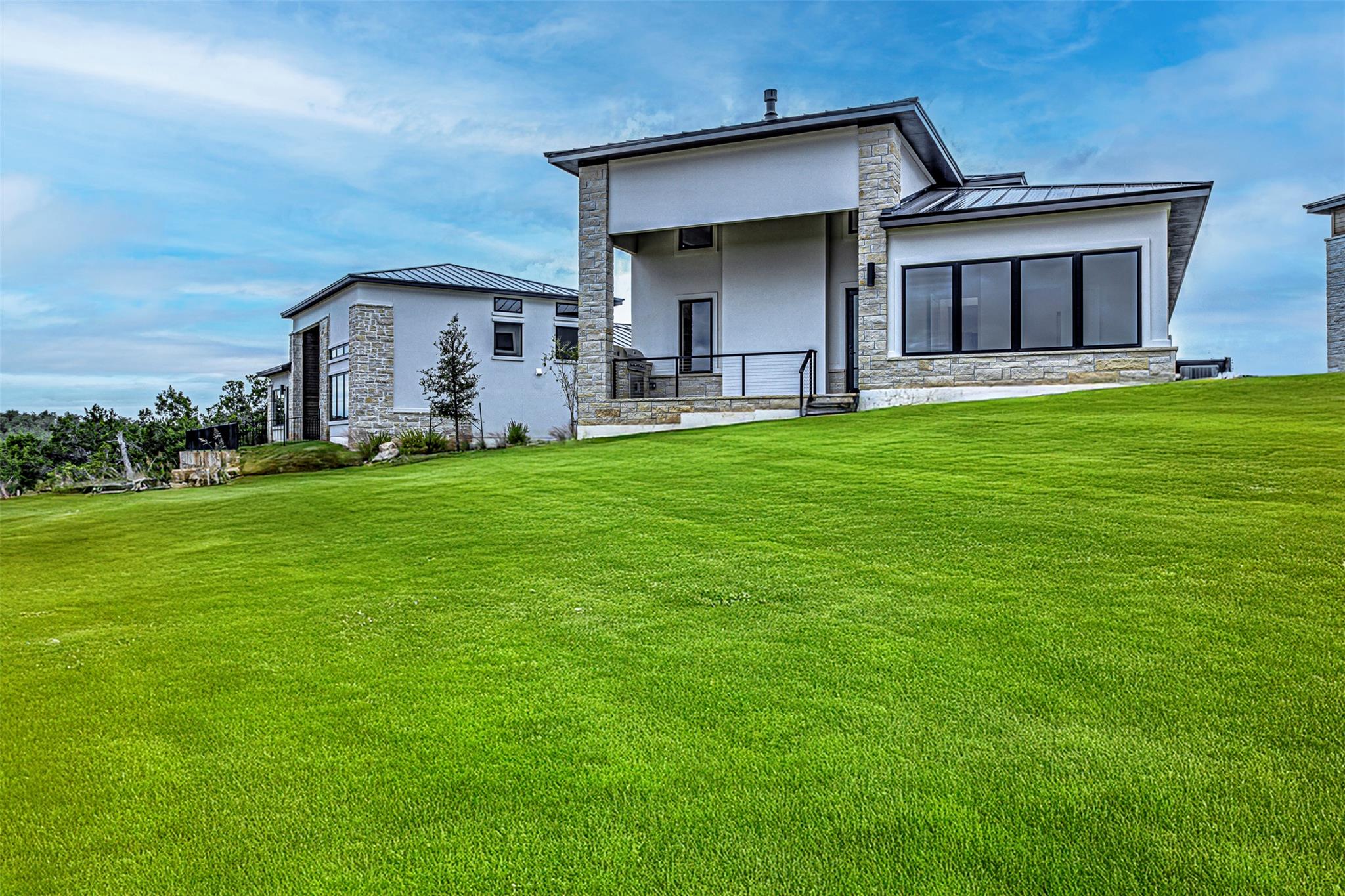 101 Manciano Dr, Horseshoe Bay, TX 78657