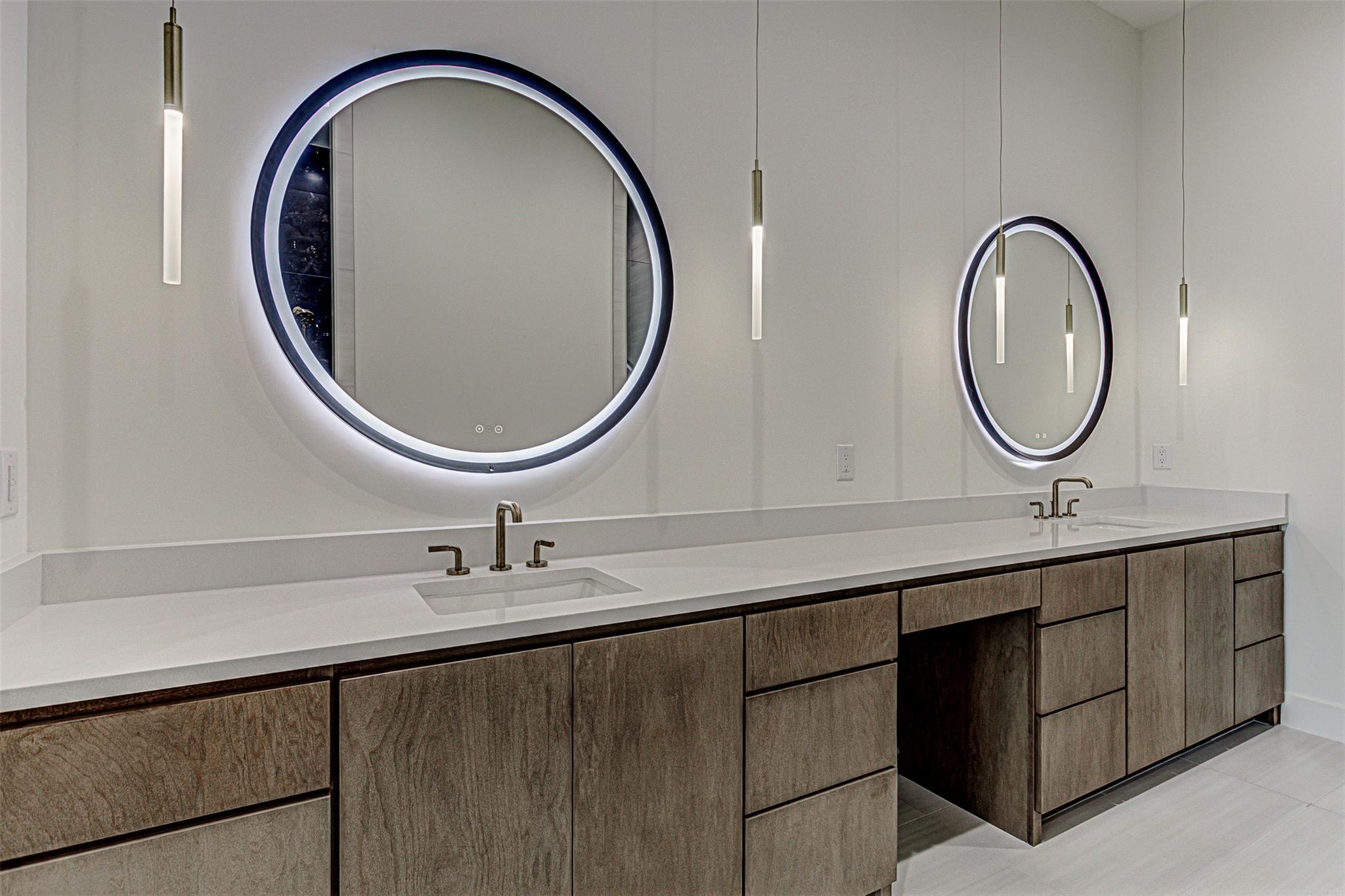 101 Manciano Dr, Horseshoe Bay, TX 78657