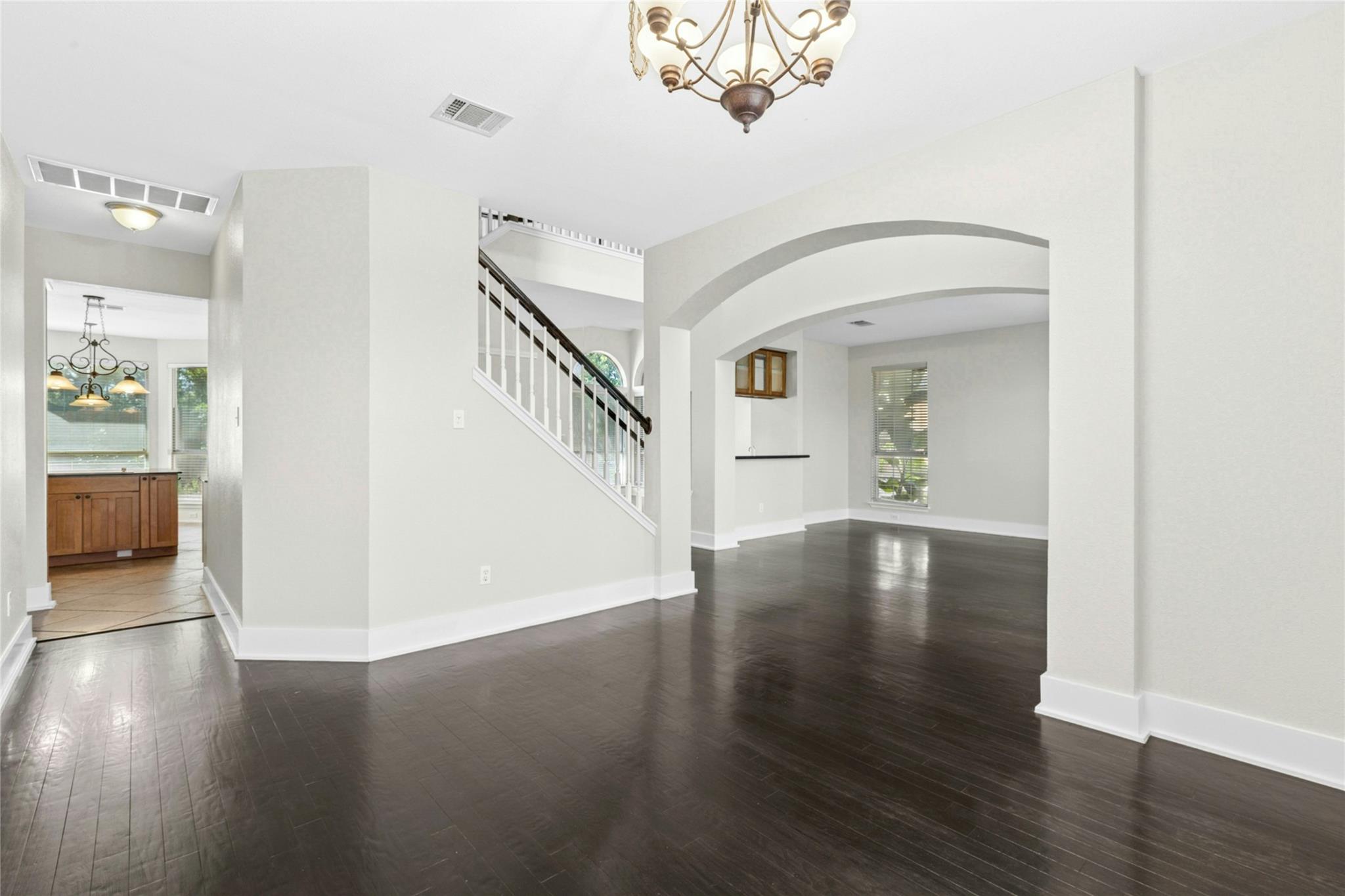 6805 Breezy Pass, Austin, TX 78749