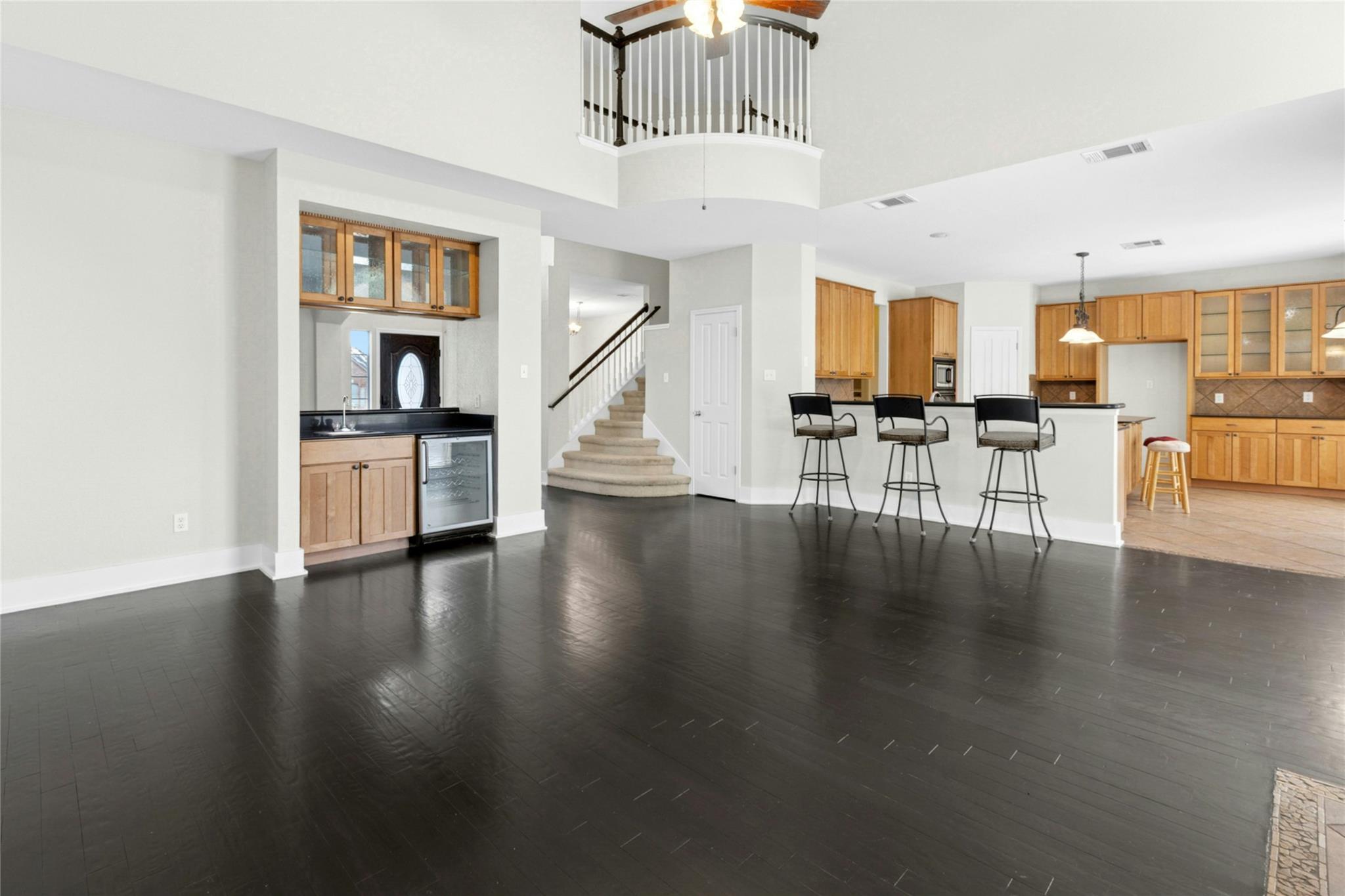 6805 Breezy Pass, Austin, TX 78749