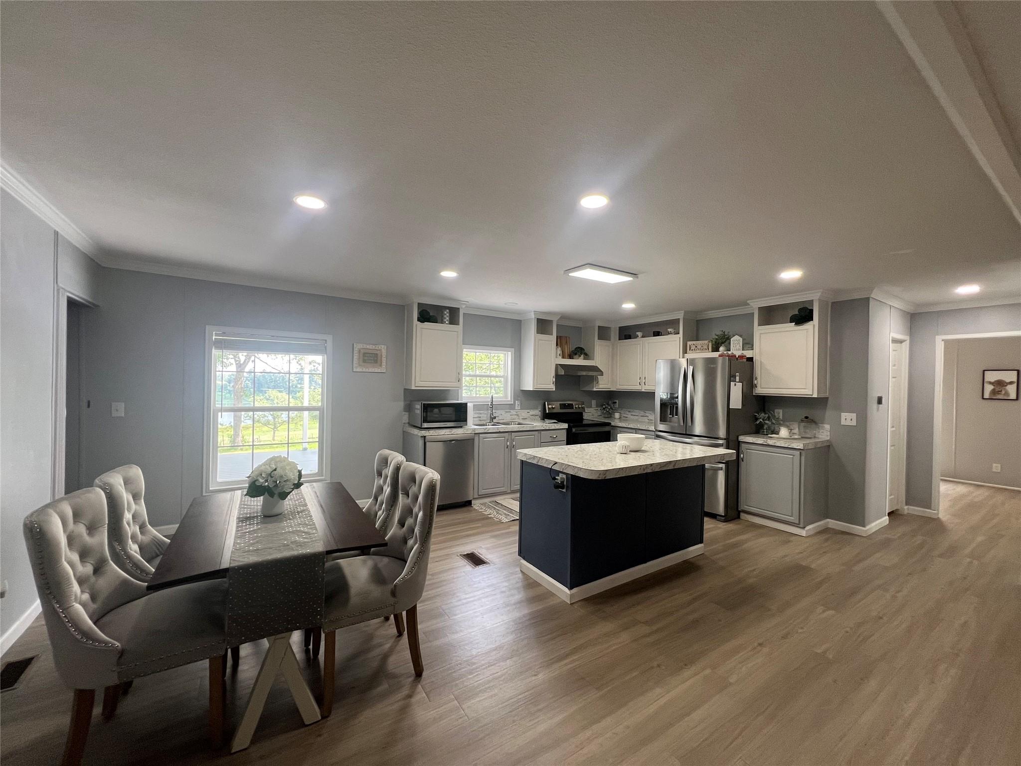 702 Paint Creek Rd, McDade, TX 78650