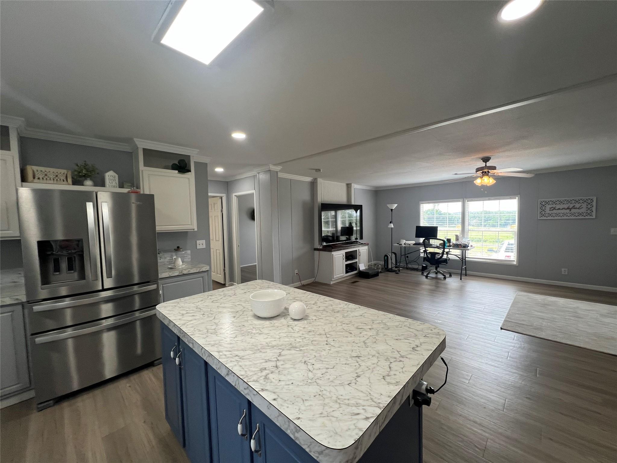 702 Paint Creek Rd, McDade, TX 78650