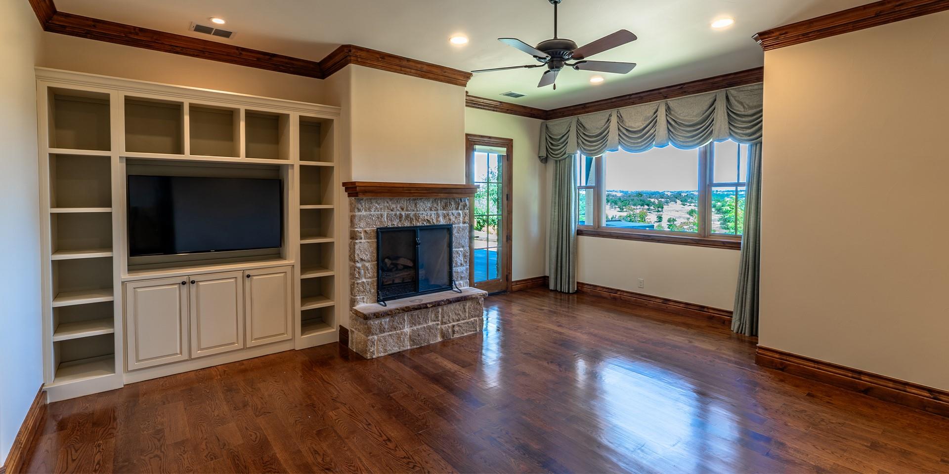 439 W Boot Ranch Rdg, Fredericksburg, TX 78624