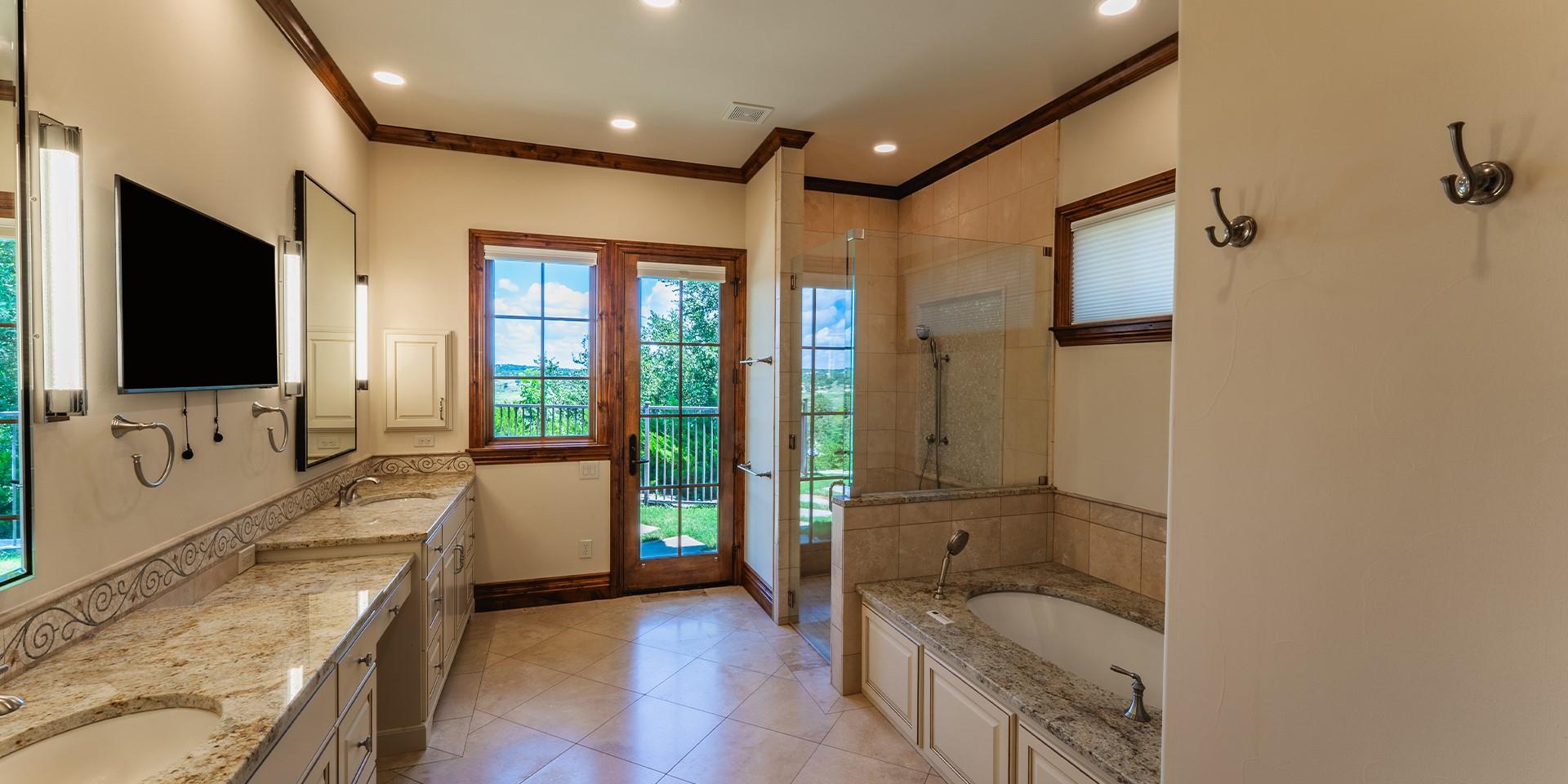 439 W Boot Ranch Rdg, Fredericksburg, TX 78624