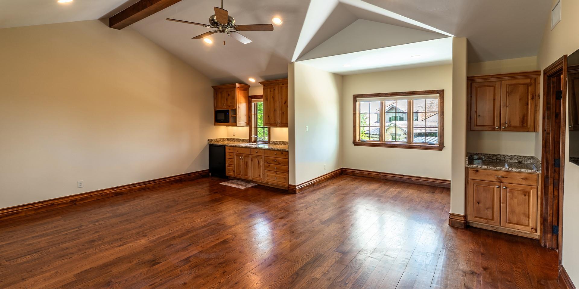 439 W Boot Ranch Rdg, Fredericksburg, TX 78624