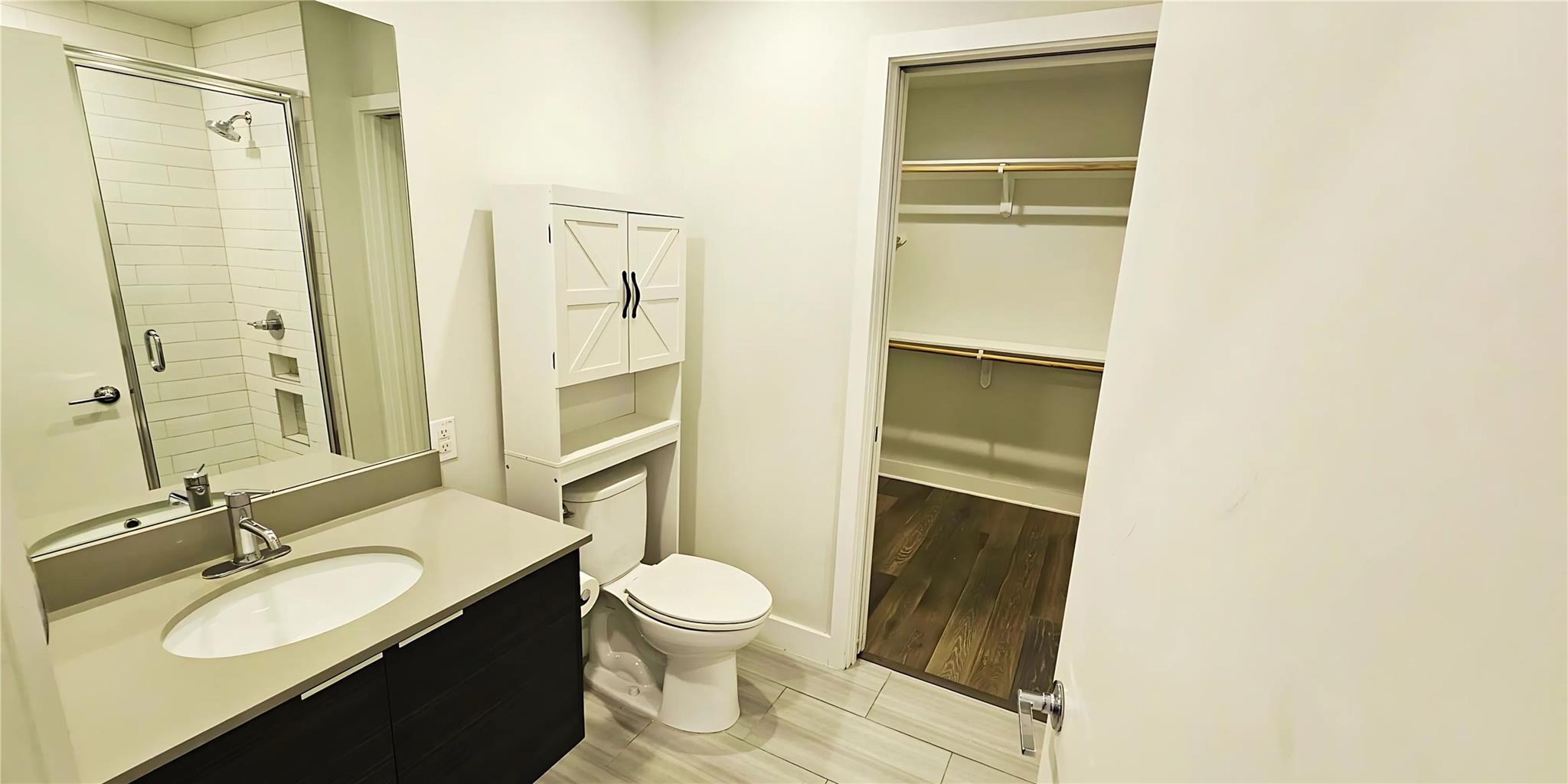 1800 E 4th St # 250, Austin, TX 78702