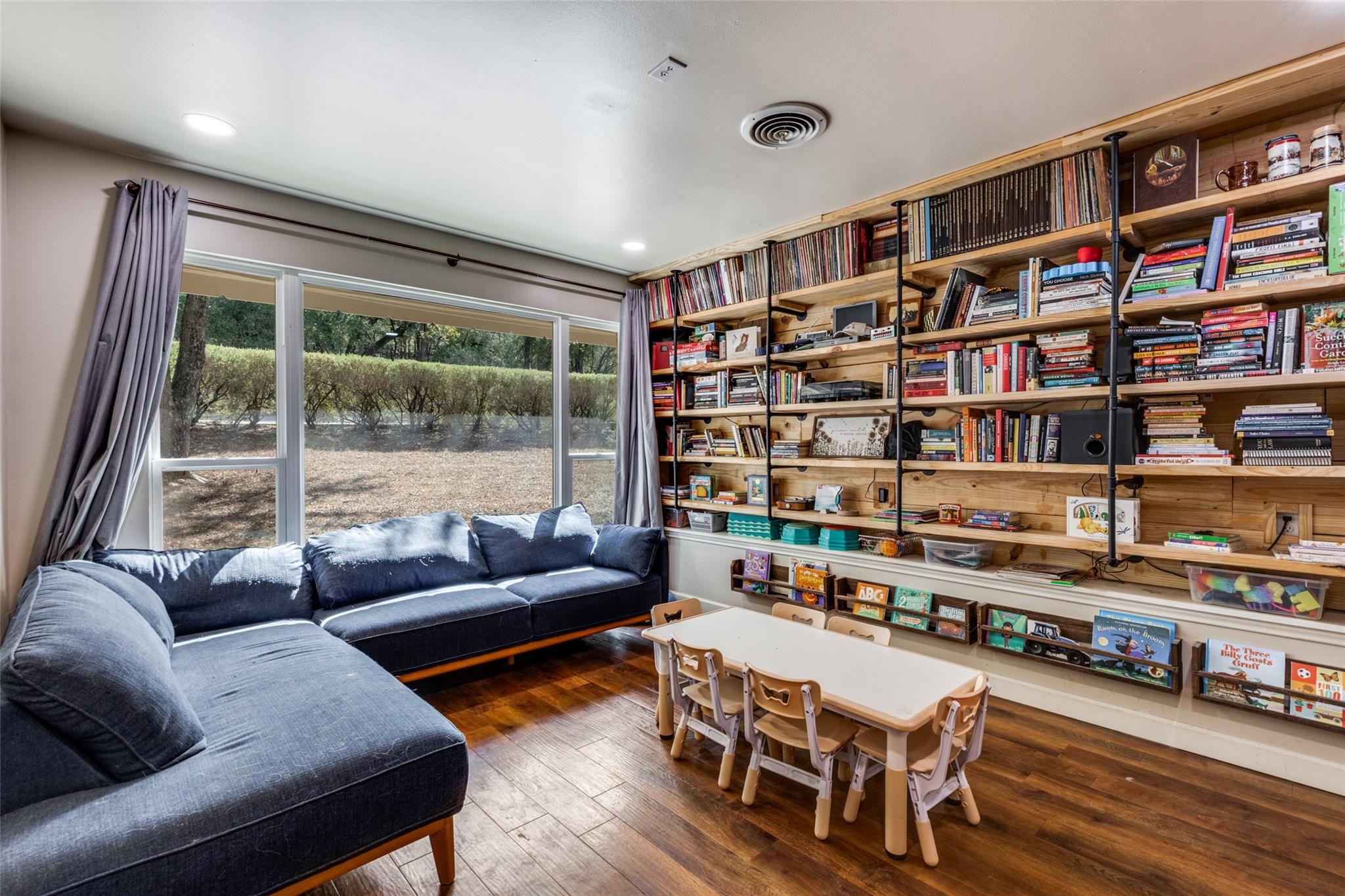 2 Tanglewood Trl, San Marcos, TX 78666