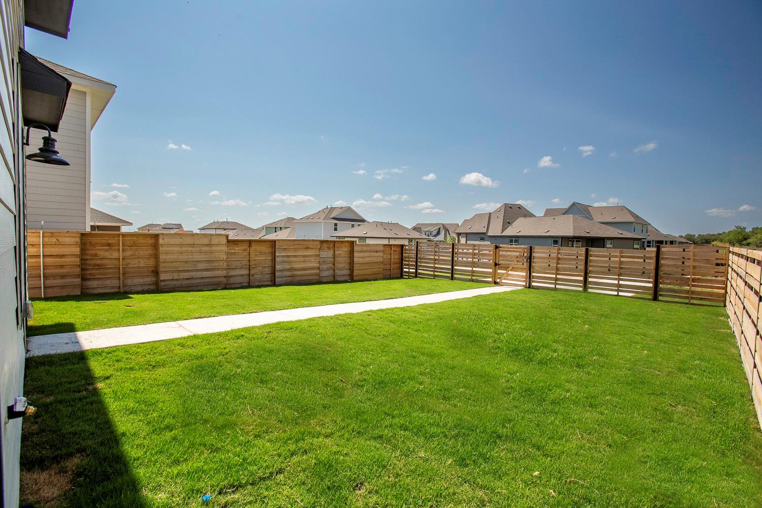 331 Bugbee, Kyle, TX 78640