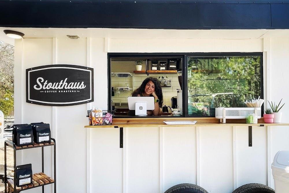 7607 Forest Wood Rd, Austin, TX 78745