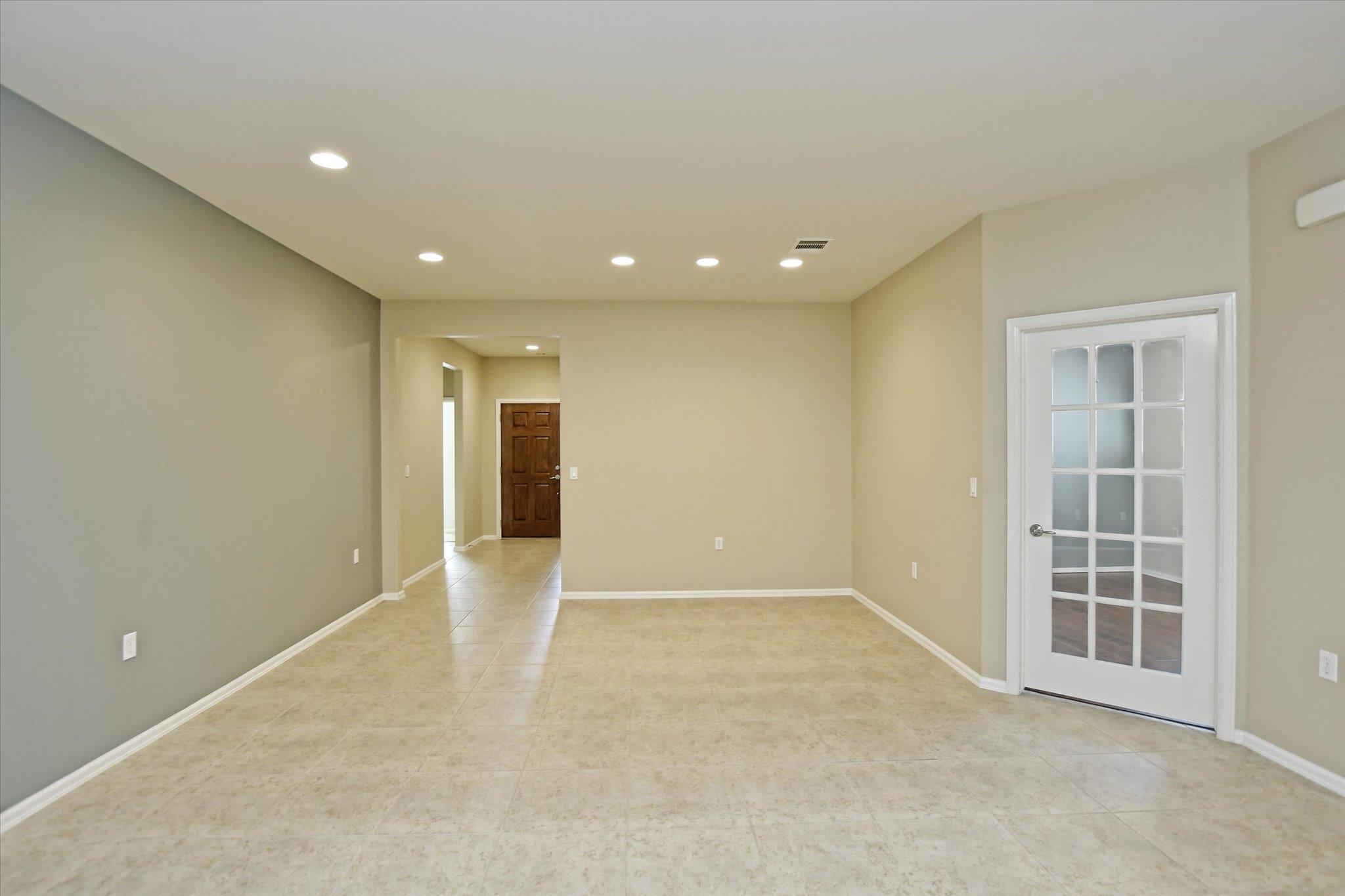 702 Independence Creek Ln, Georgetown, TX 78633