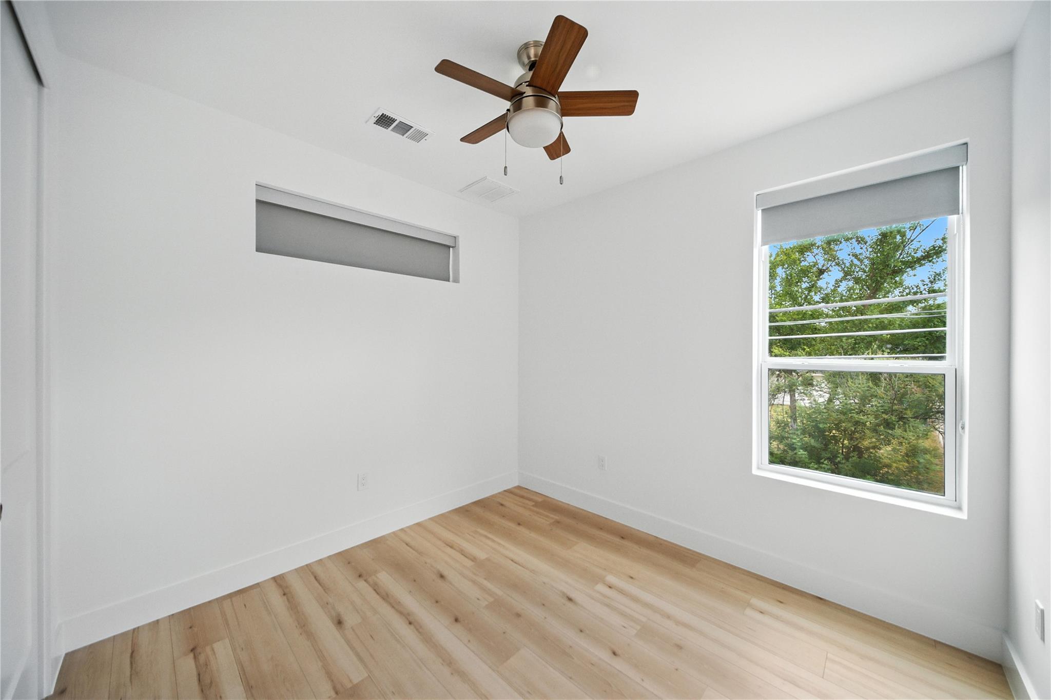 106 W Croslin St # B, Austin, TX 78752