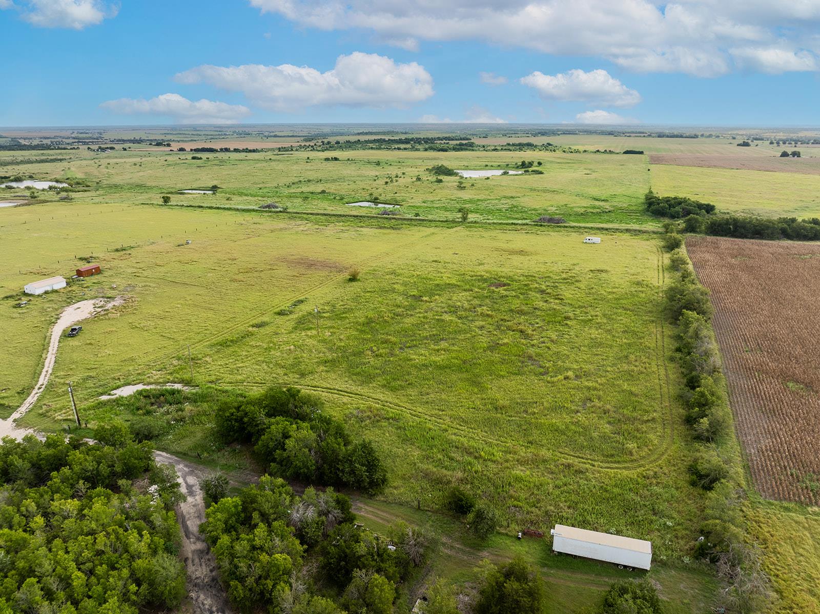 5275 CR 424 Rd, Thrall, TX 76578