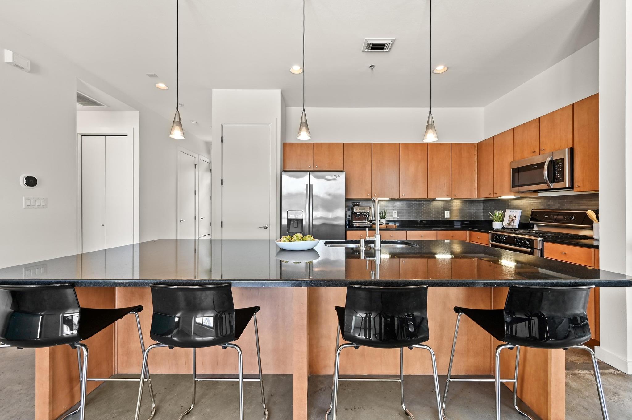 2525 S Lamar Blvd # 307, Austin, TX 78704