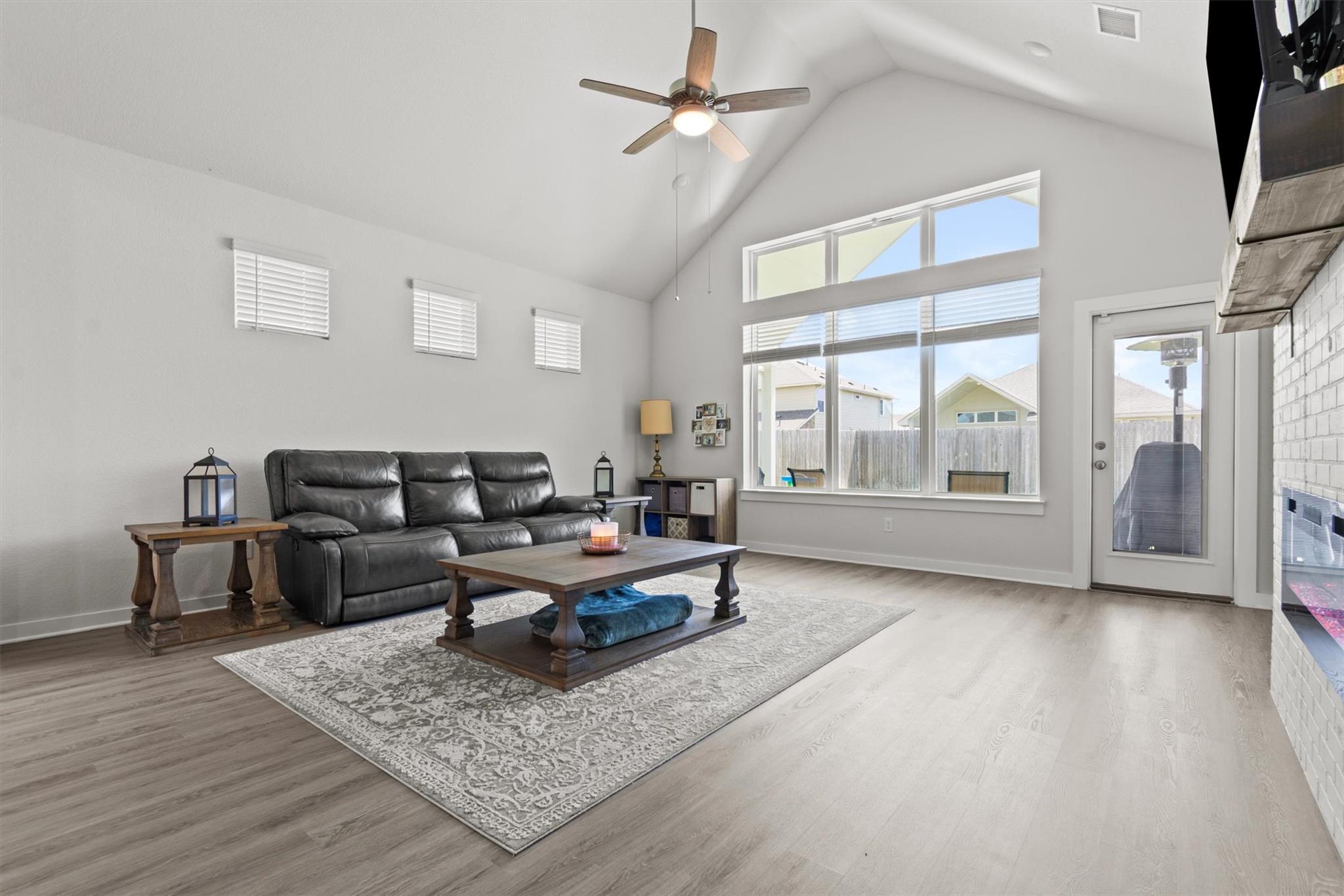 12805 Albatross Pass, Manor, TX 78653