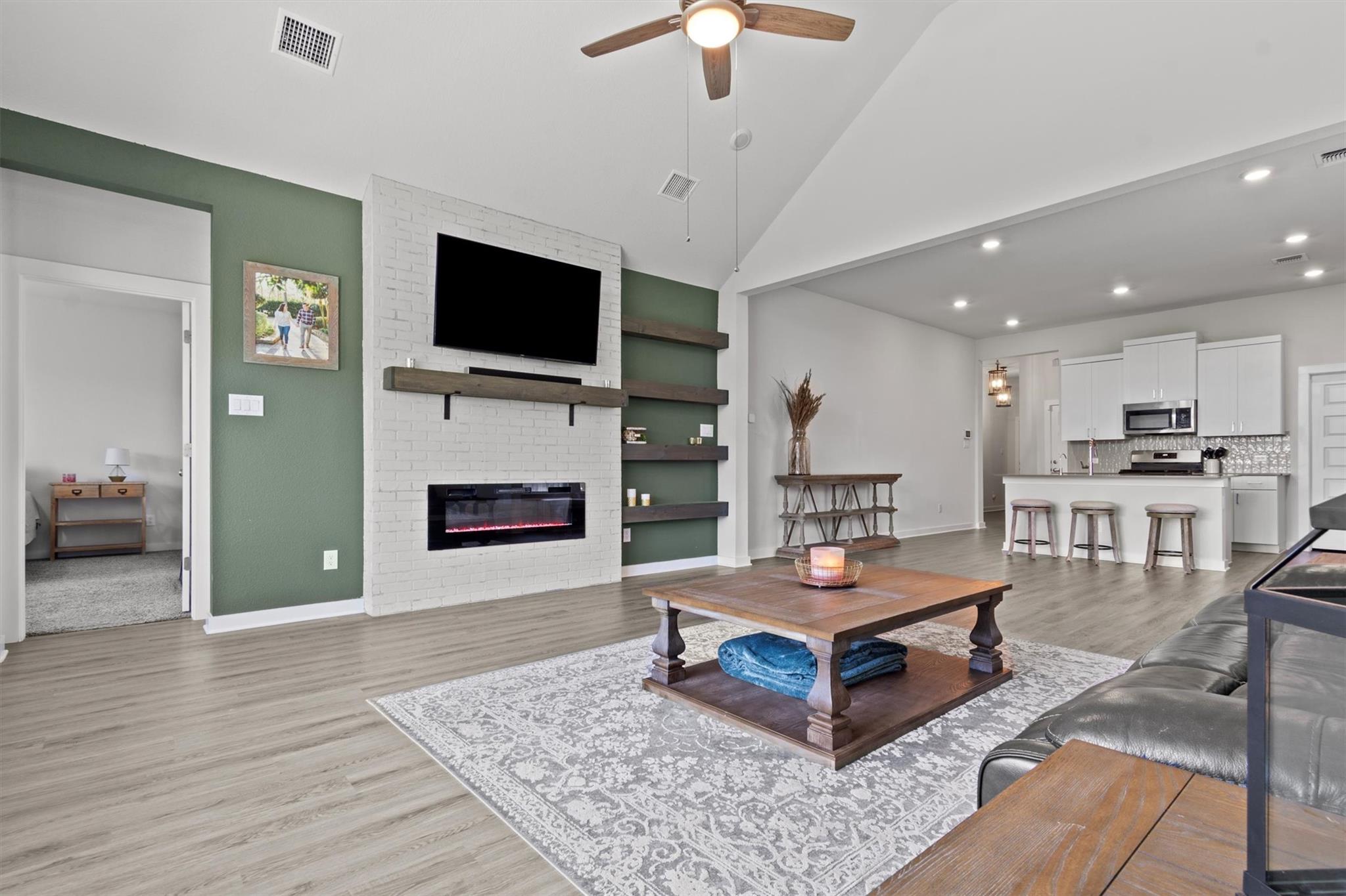 12805 Albatross Pass, Manor, TX 78653